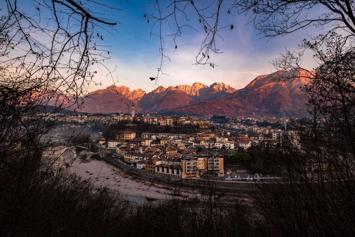Belluno incorniciato... Aspettando il sole...