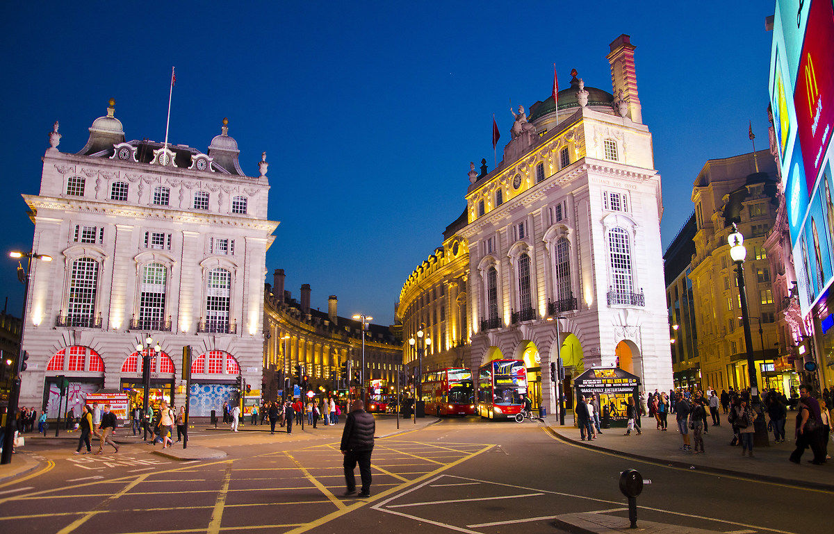 Piccadilly Circus