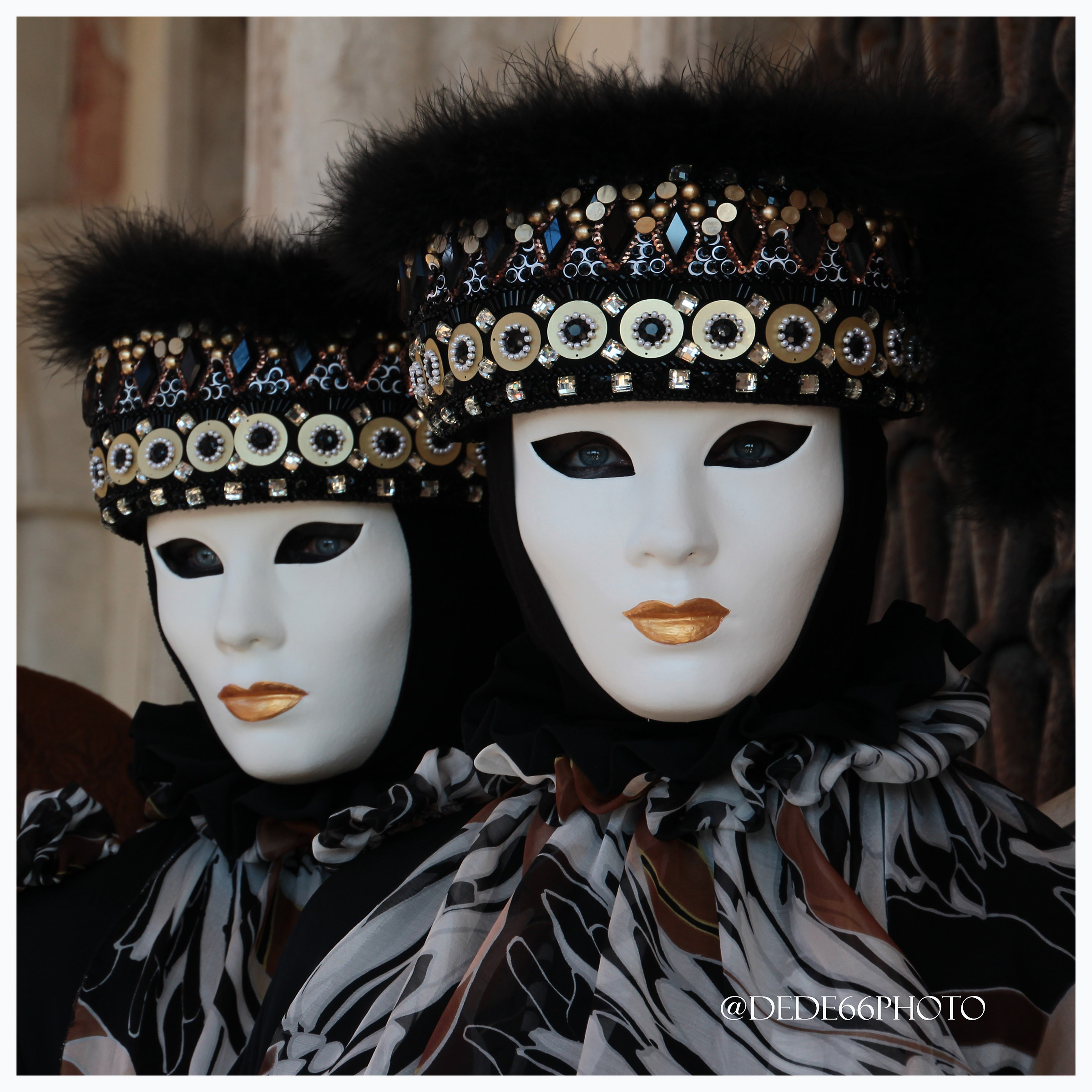 Maschere 2016 in taglio 1x1