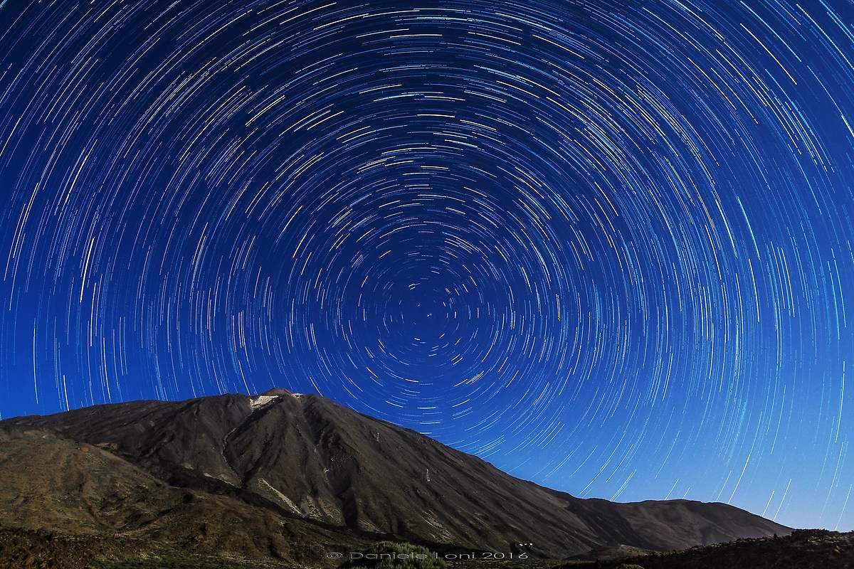 Star trail in the Teide