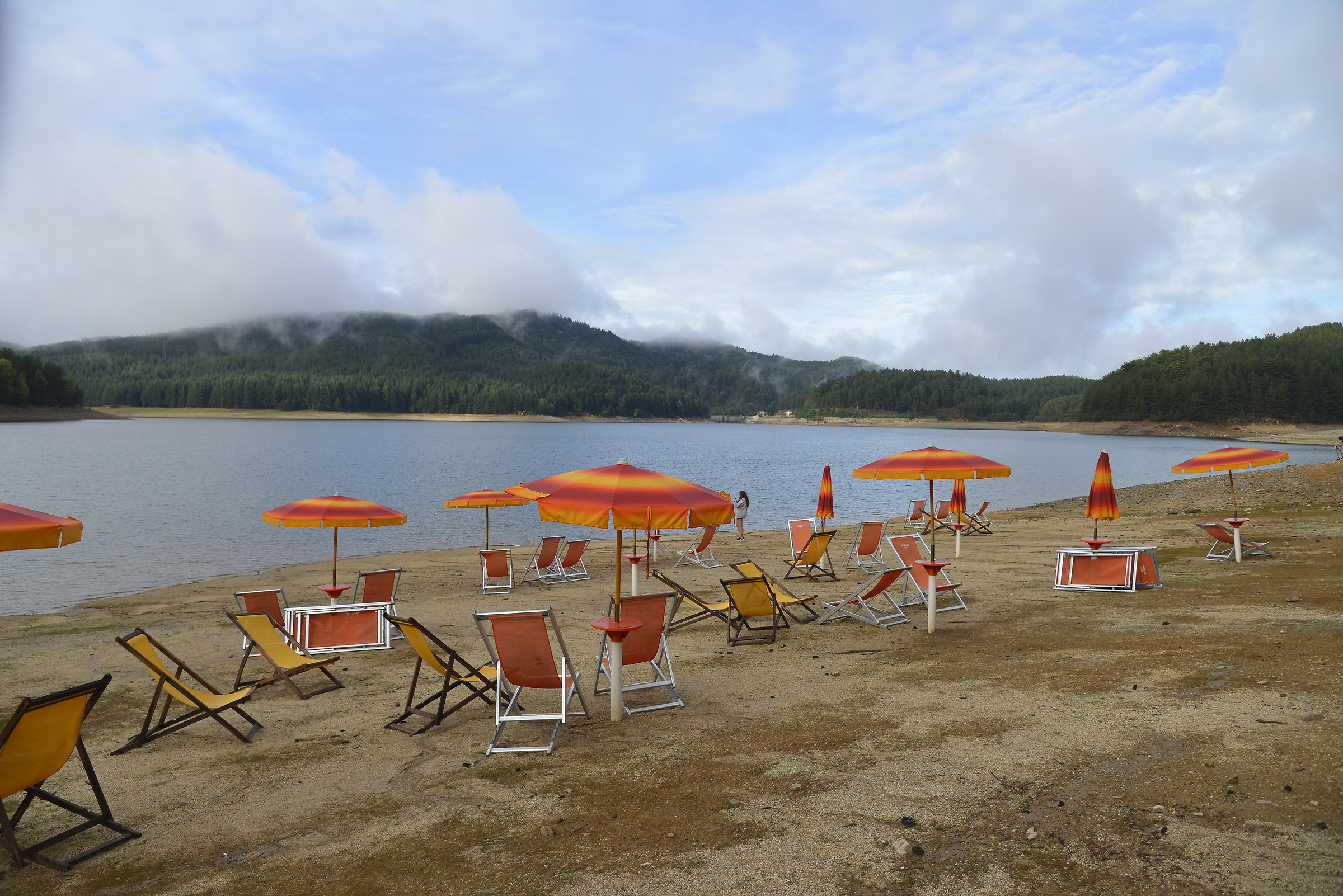 In riva al lago-Calabria-