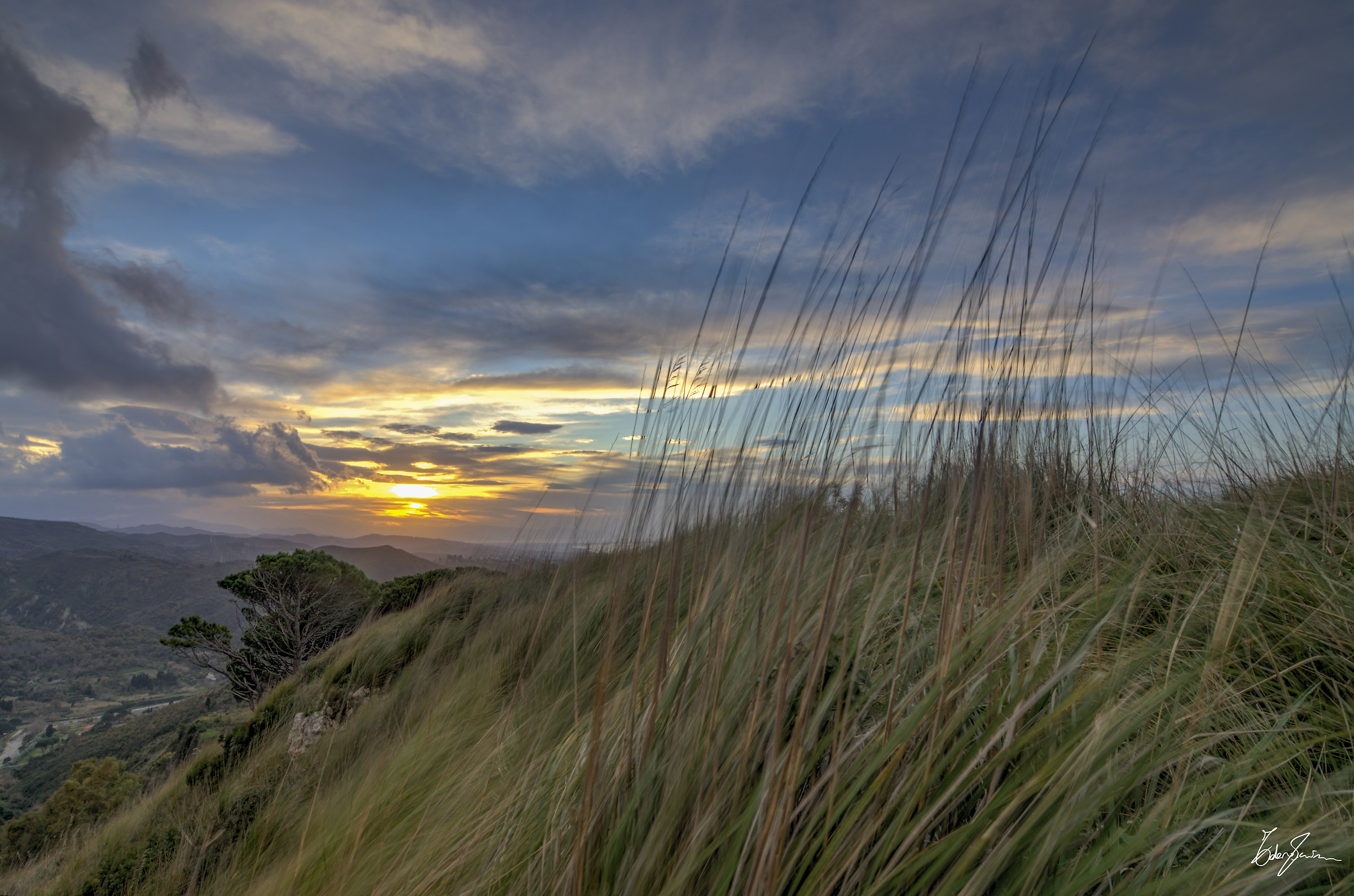 Sunset from the countryside