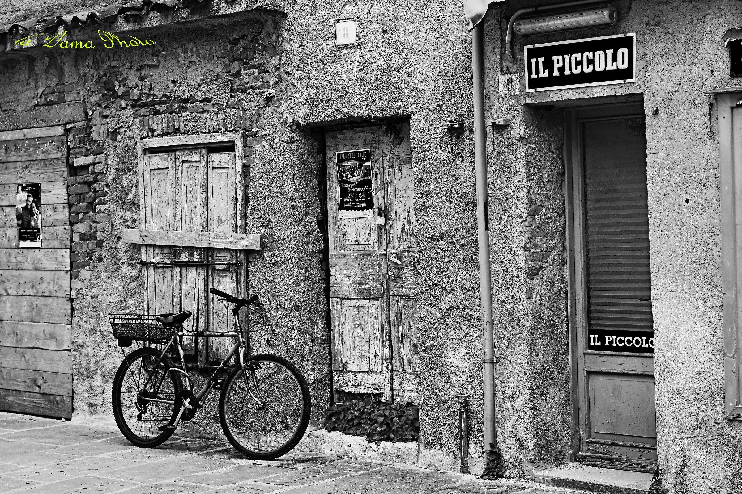 Glimpse of Grado (go)