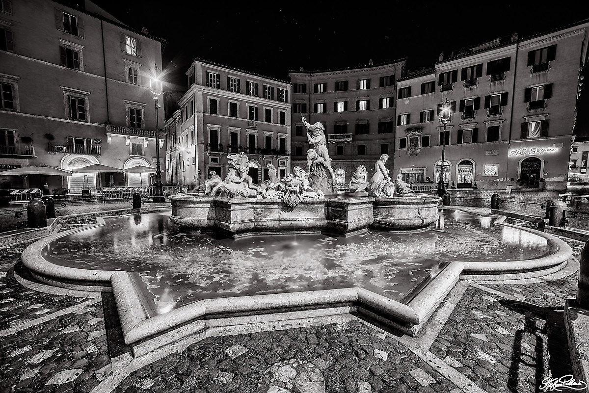 Neptune Fountain in Piazza Navona