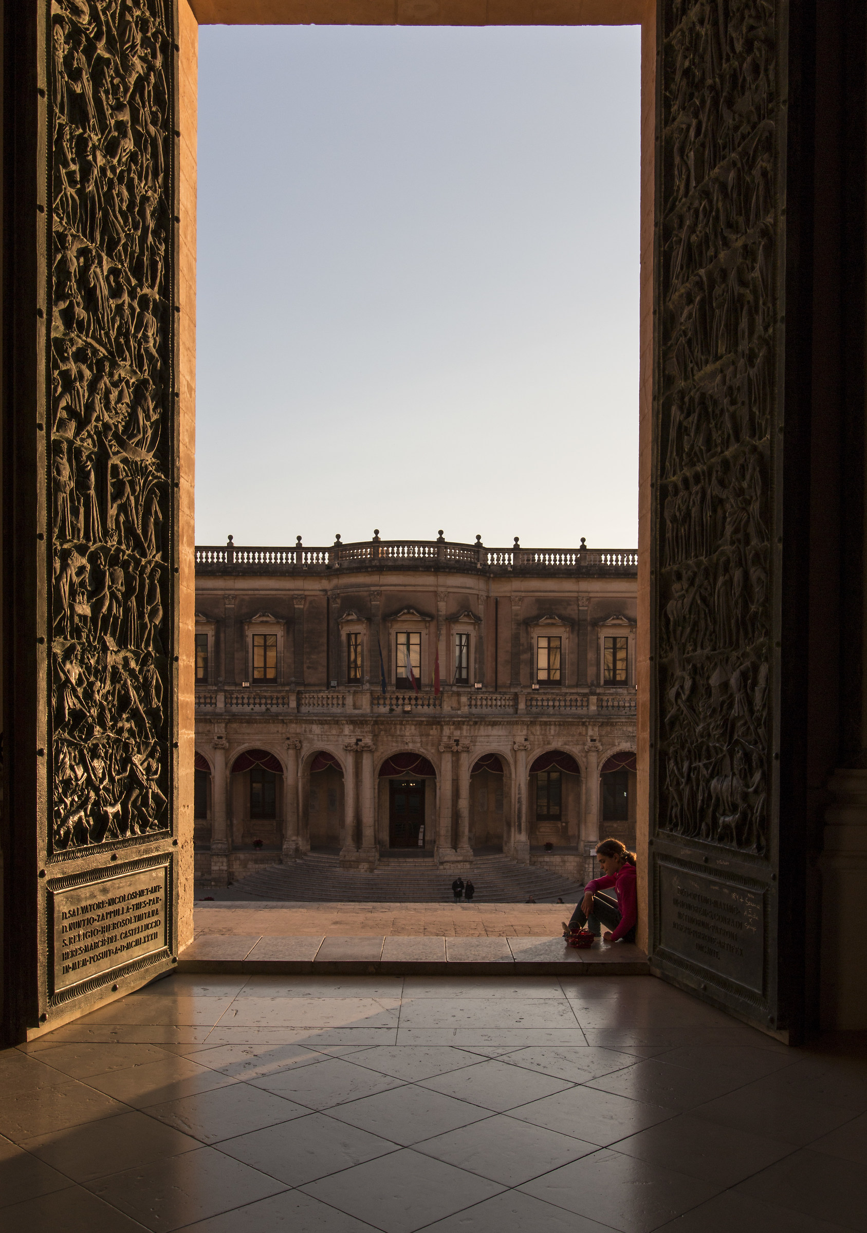 Noto.questula in the cathedral