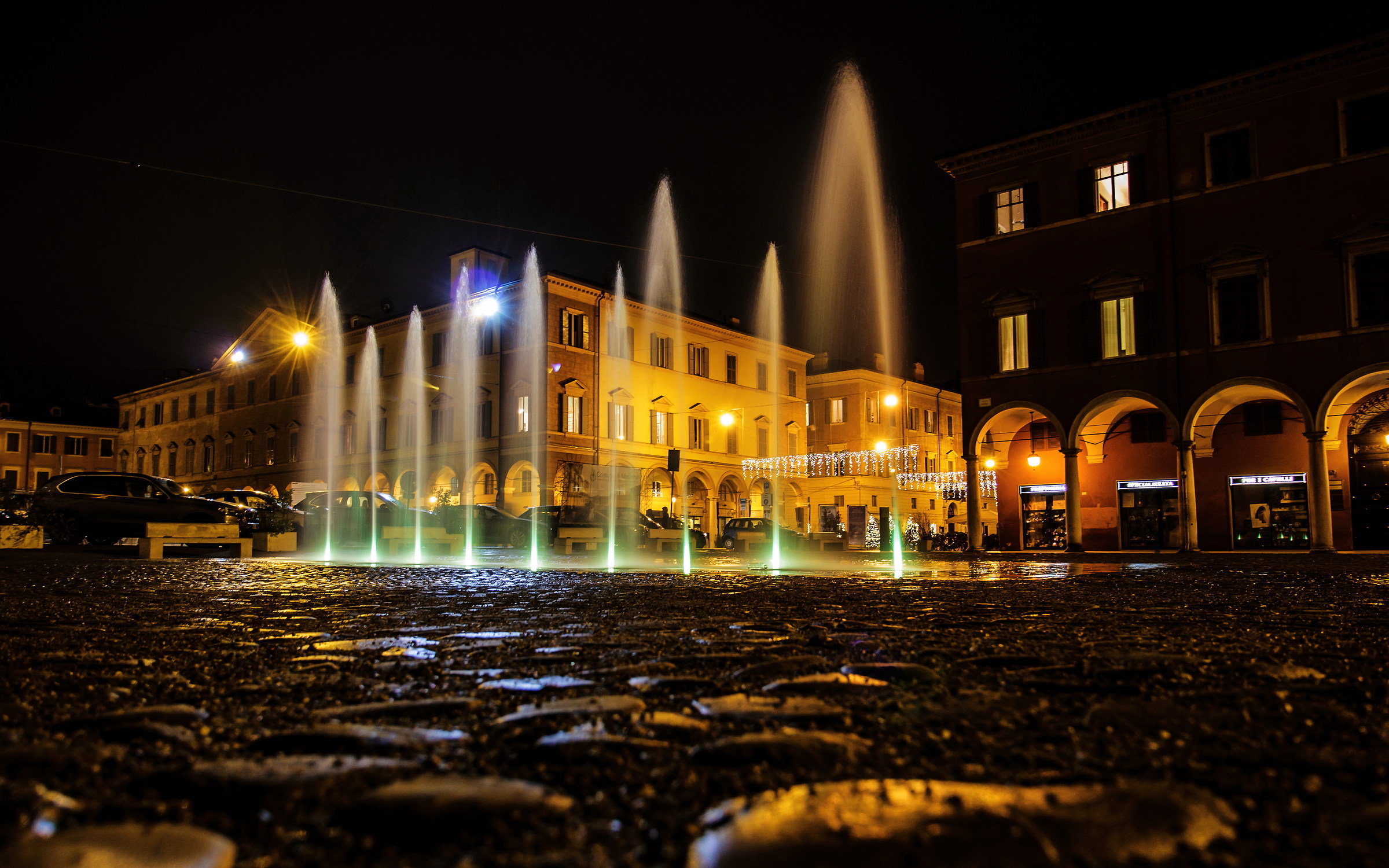 Modena - Piazza Roma