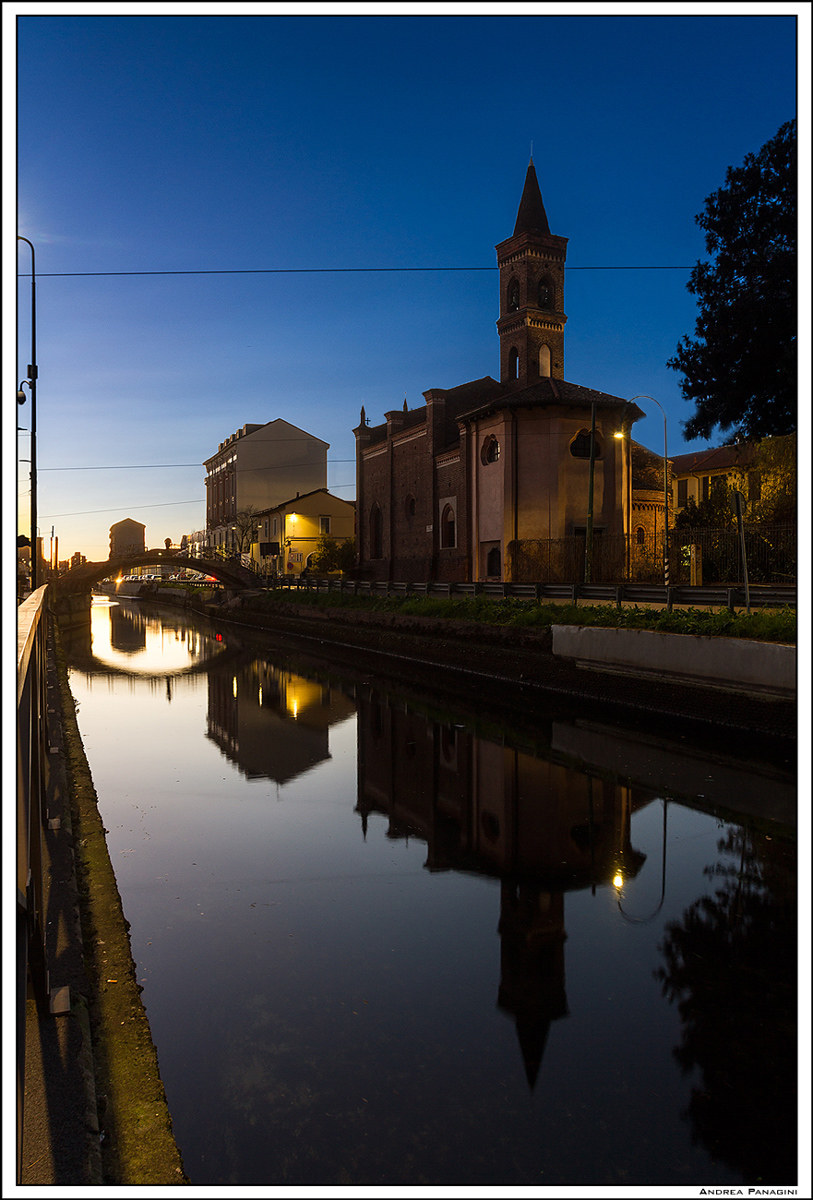 Riflessi sul Naviglio