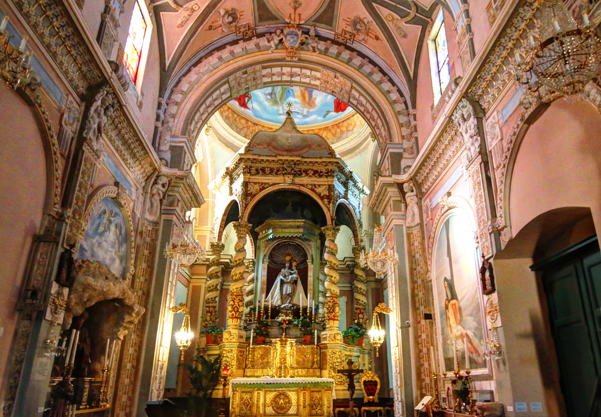 Inside the sanctuary Gulfi