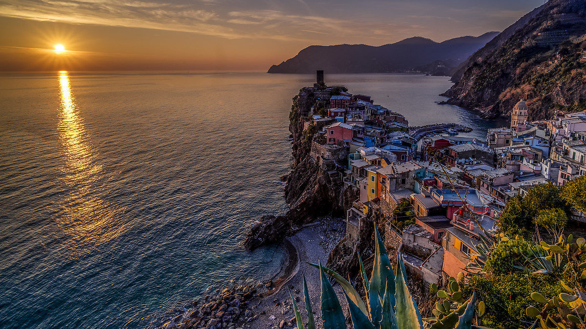 Tramonto a Vernazza