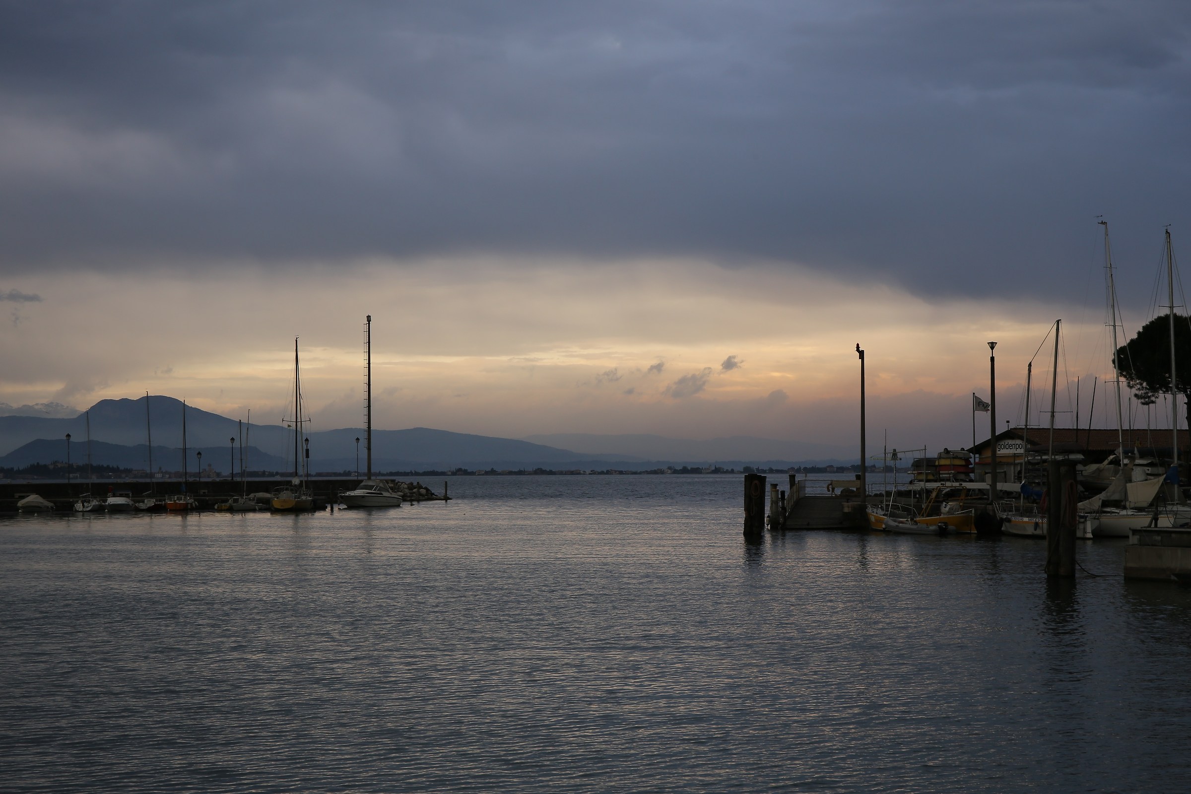 Prima della Pioggia a Desenzano del Garda