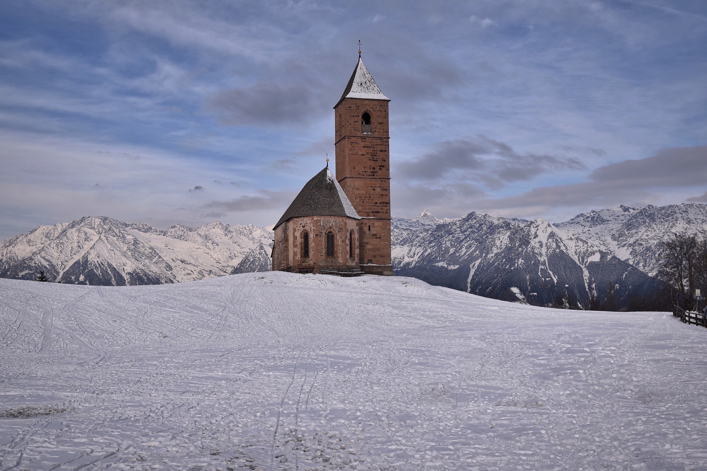 Chiesetta Santa Caterina Avelengo Southtyrol