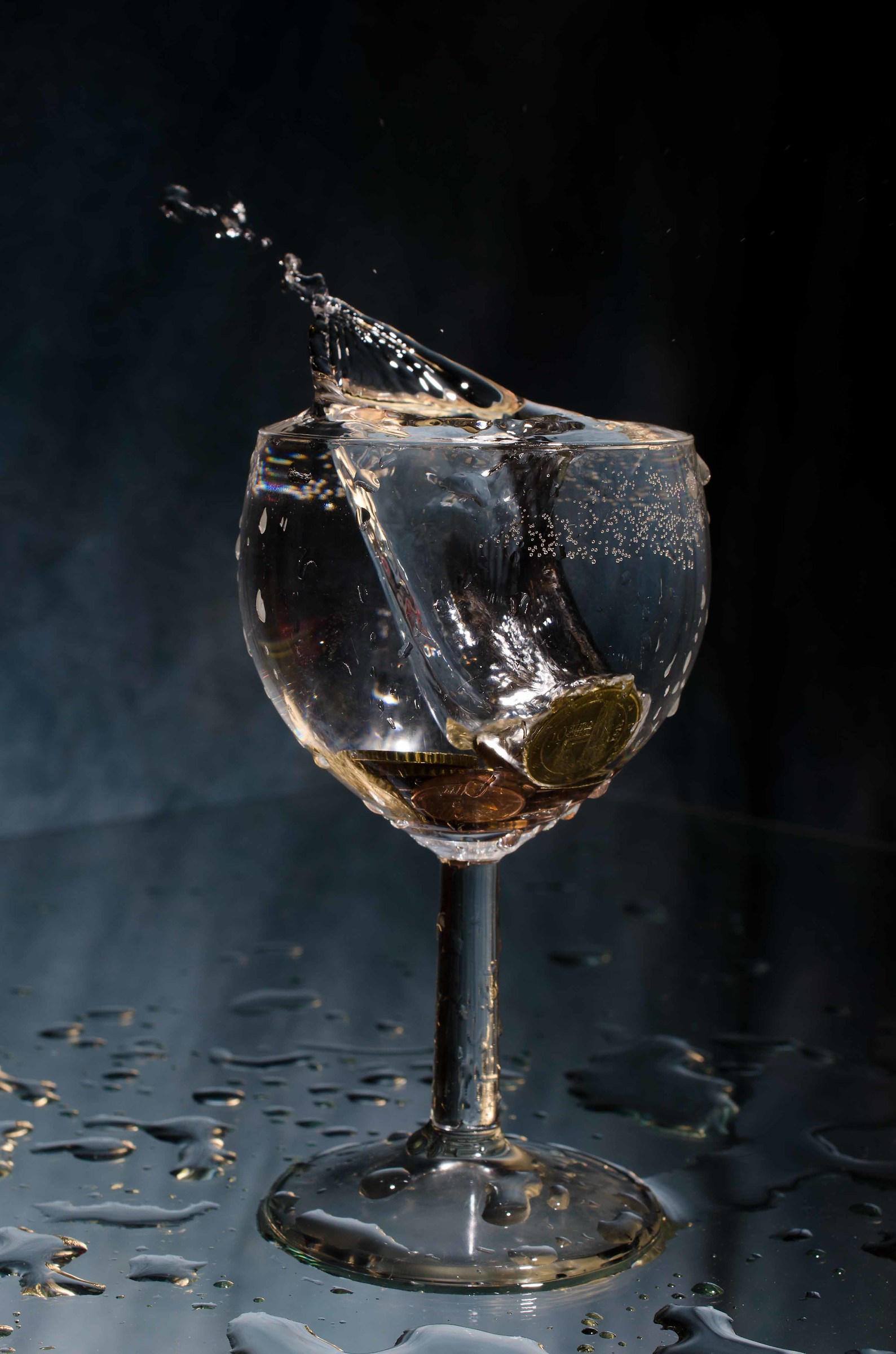 the plunge of 7000 40 mm Micro 2.8 G