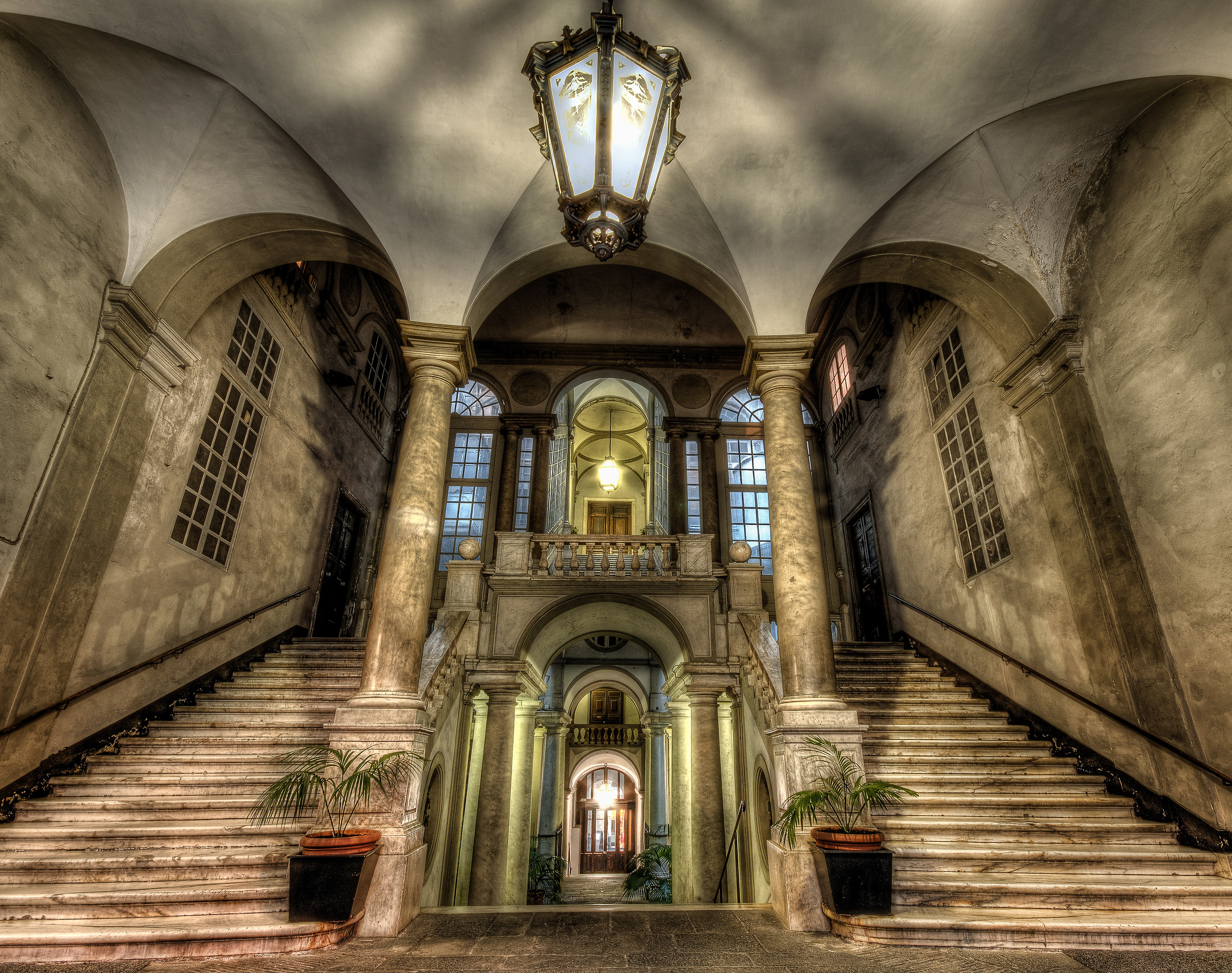 Palazzo Lomellini (Genoa) ... Unesco heritage