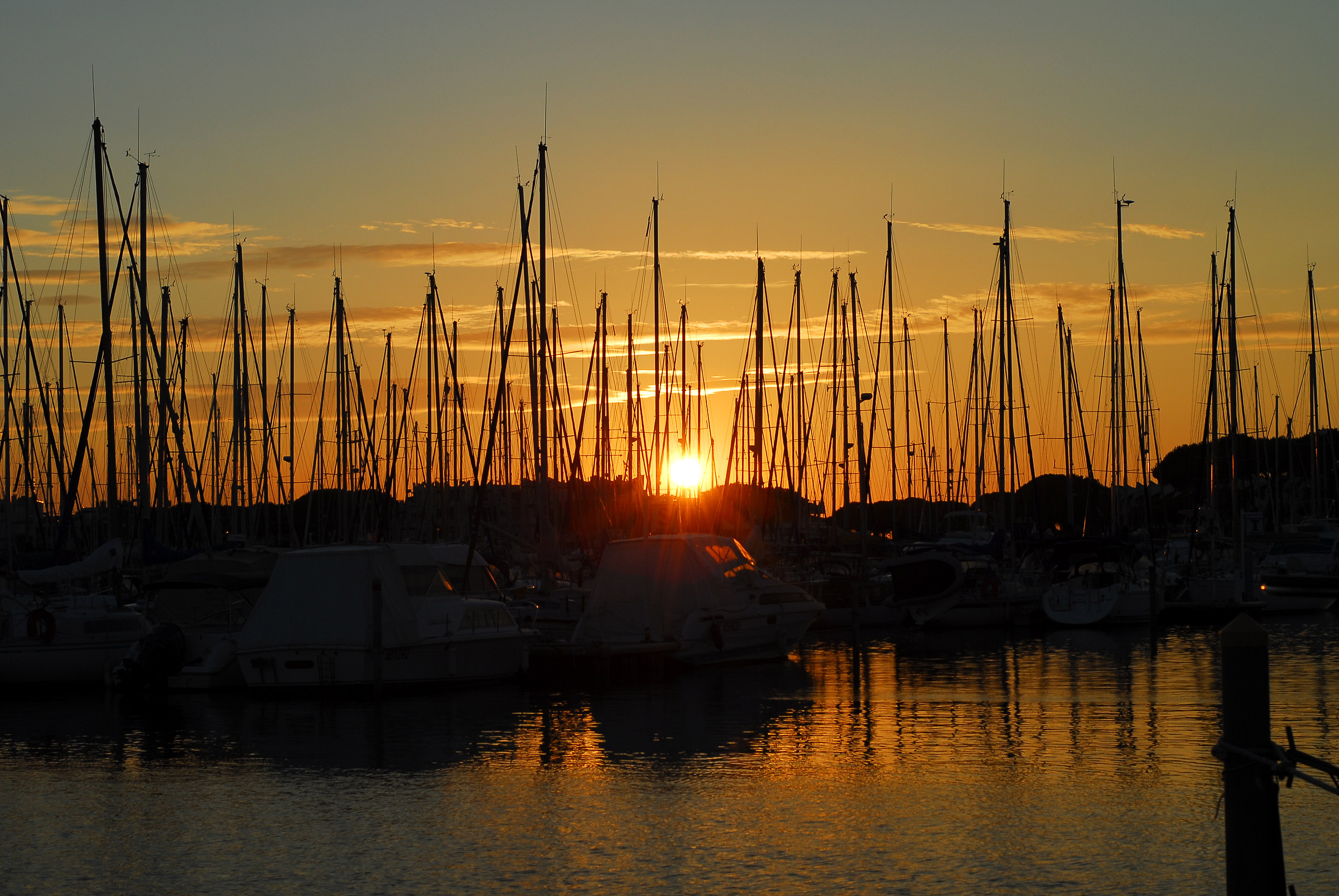 A sunset at the Grau du Roy