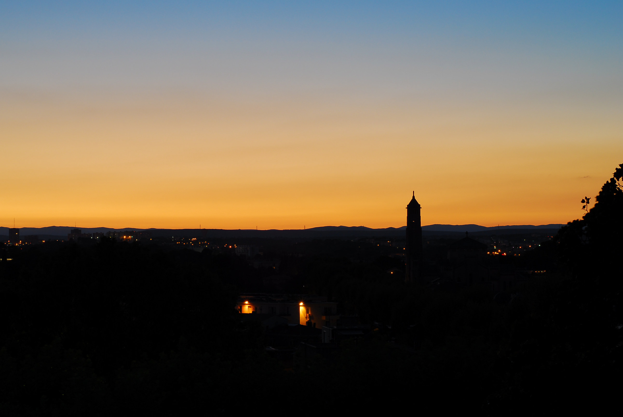 From les arcades of Montpellier