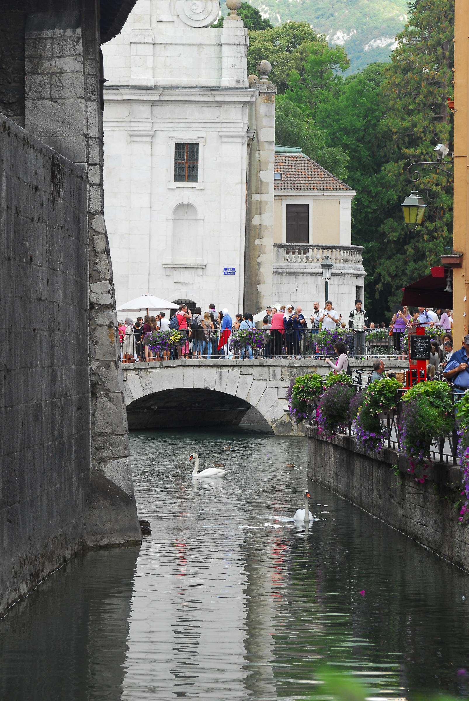 The elegance of Annecy