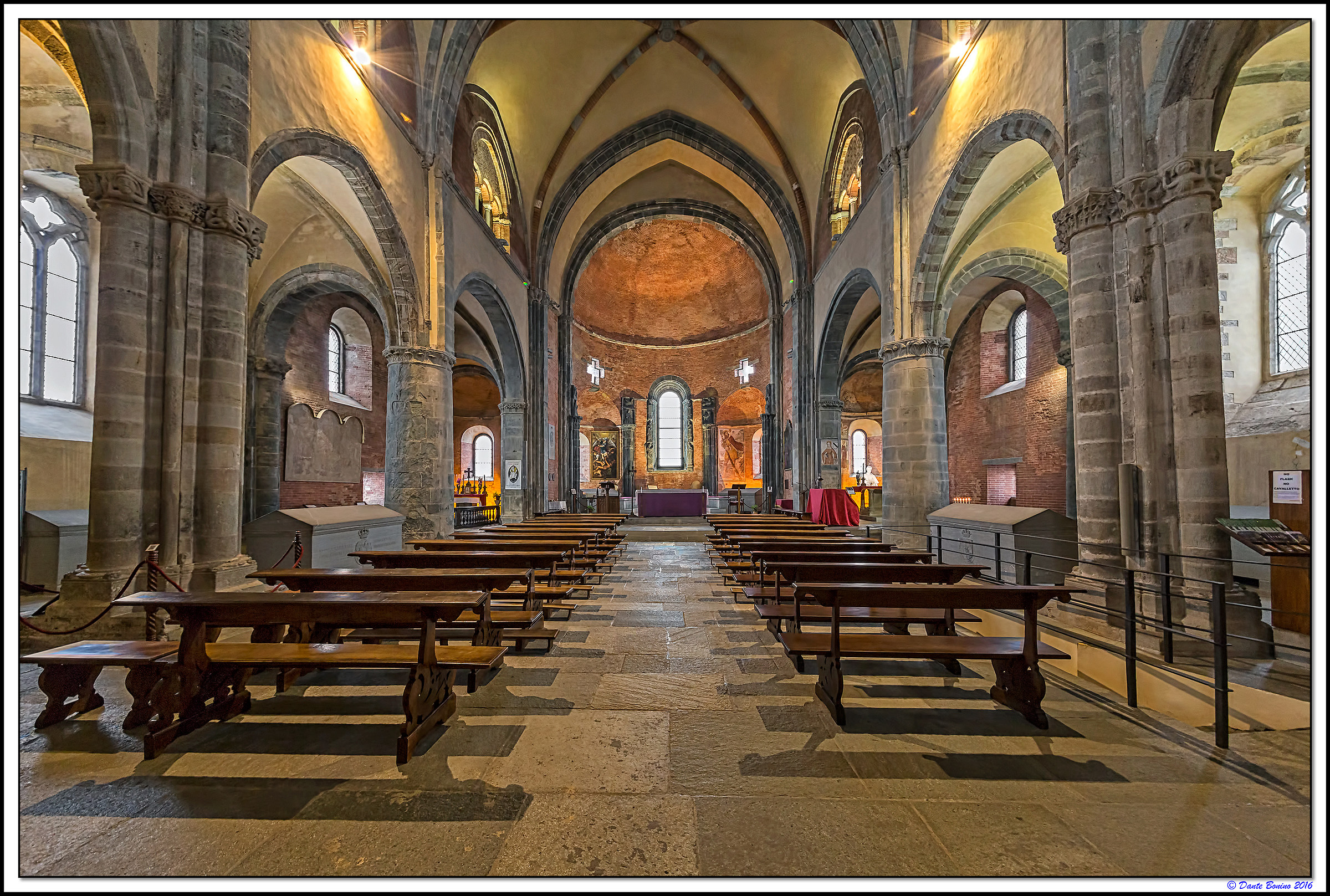 Sacra di San Michele: Interno Chiesa