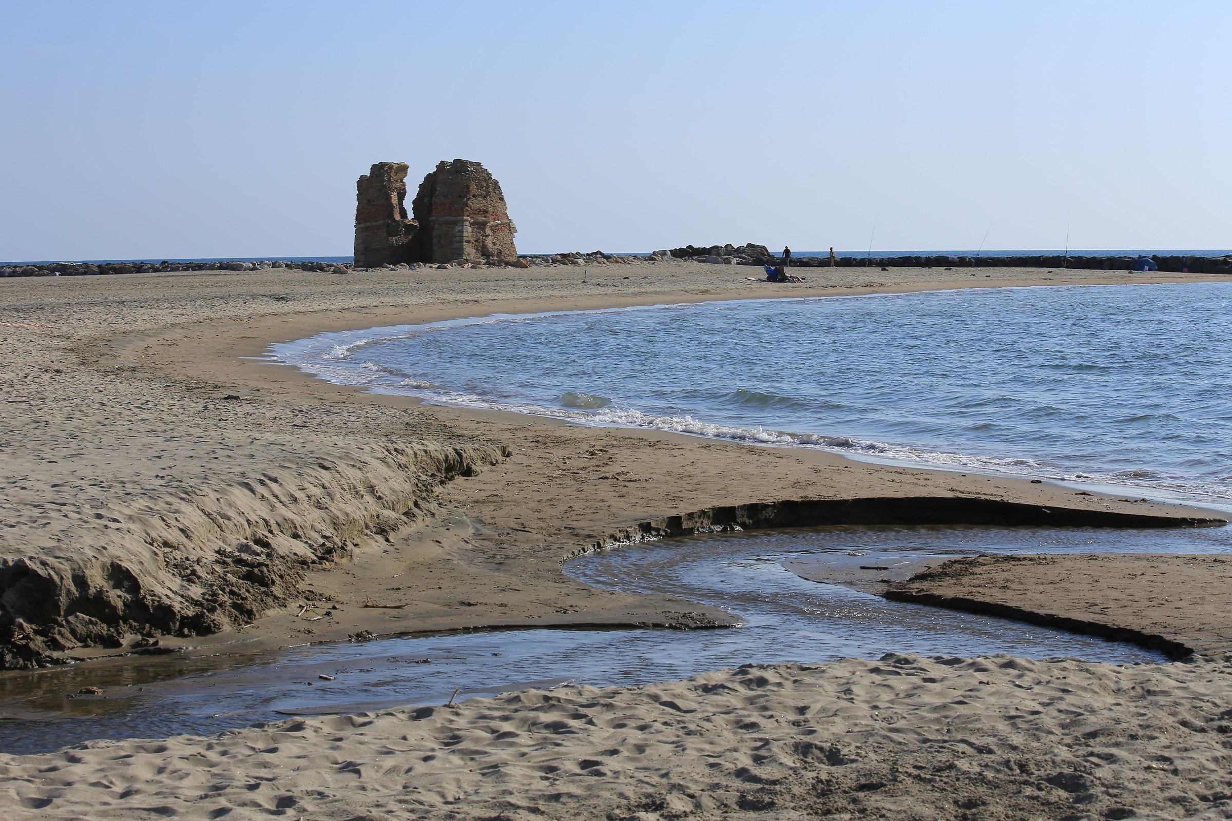 Le curve del mare a Torre Flavia ...