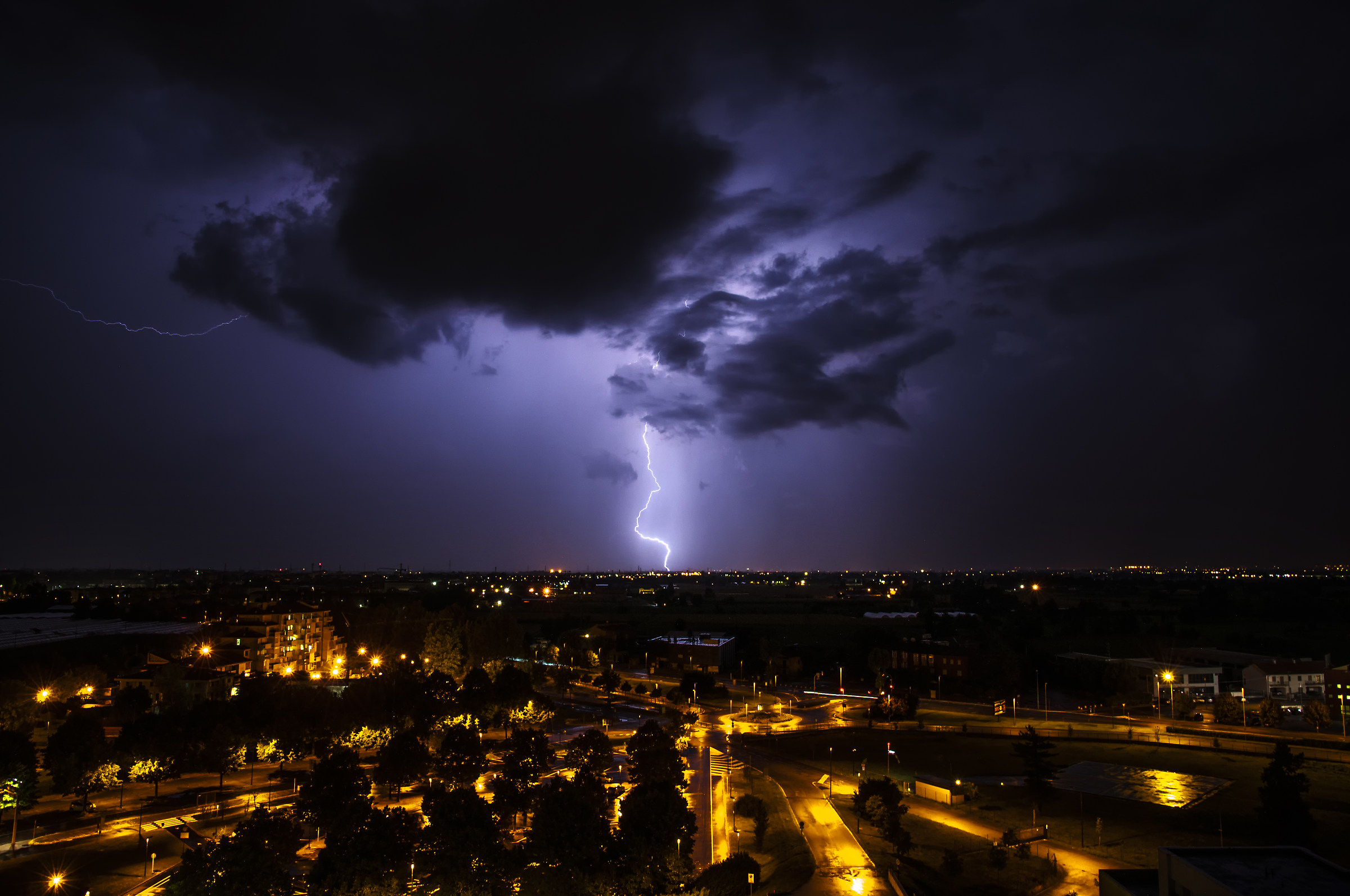 Fulmine in pianura padana