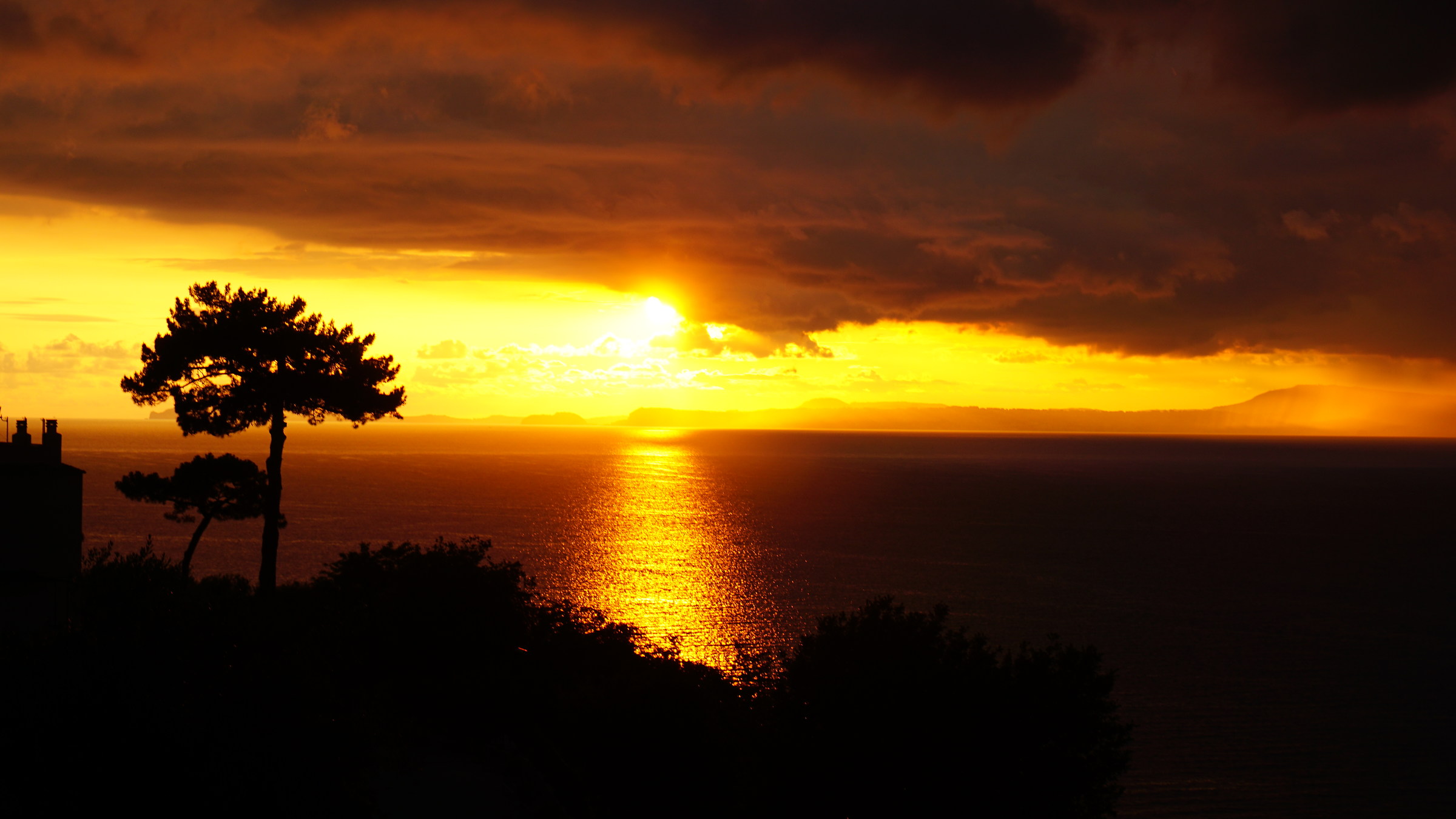 Tramonto sulla Costiera Amalfitana