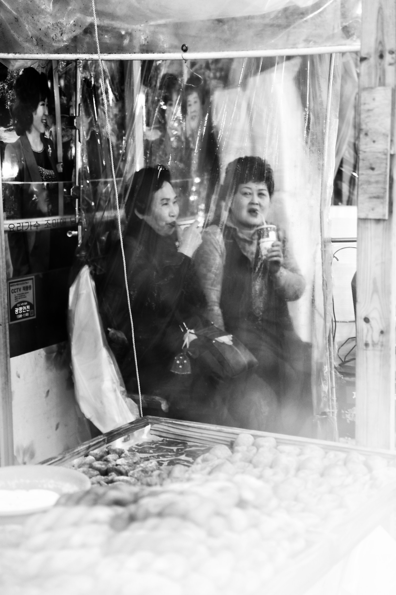 Coffee breaks under the plastic