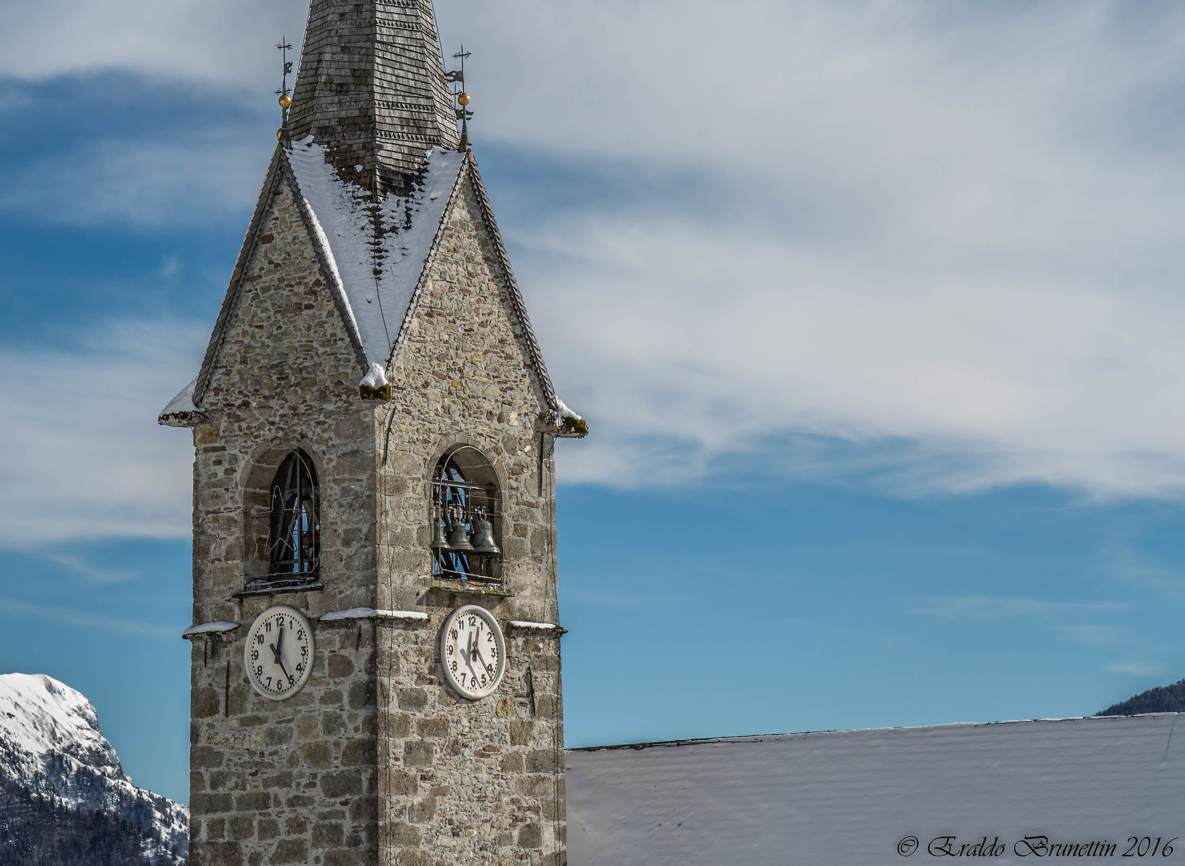 Sauris, particolare campanile.