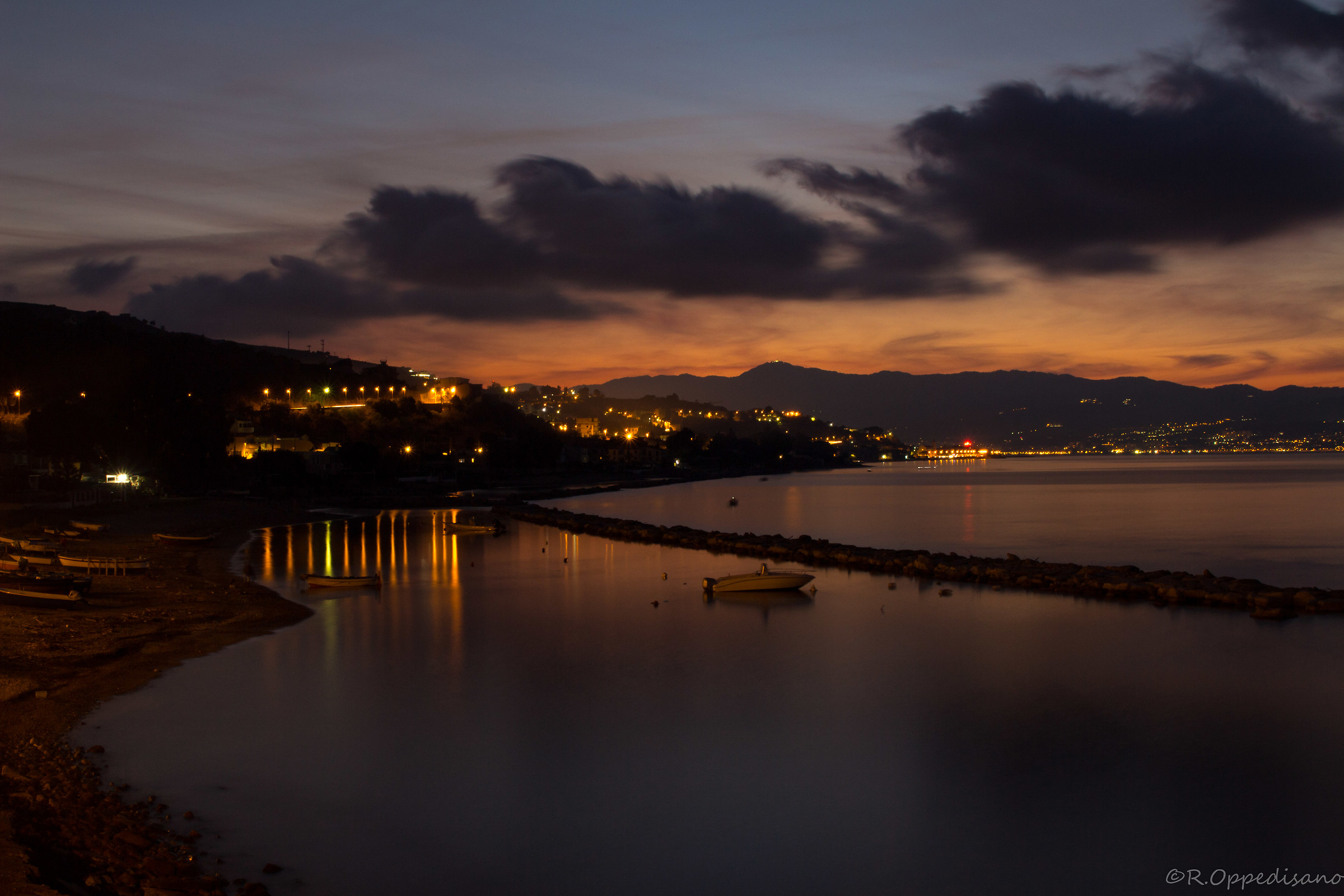 Tramonto sullo Stretto di Messina