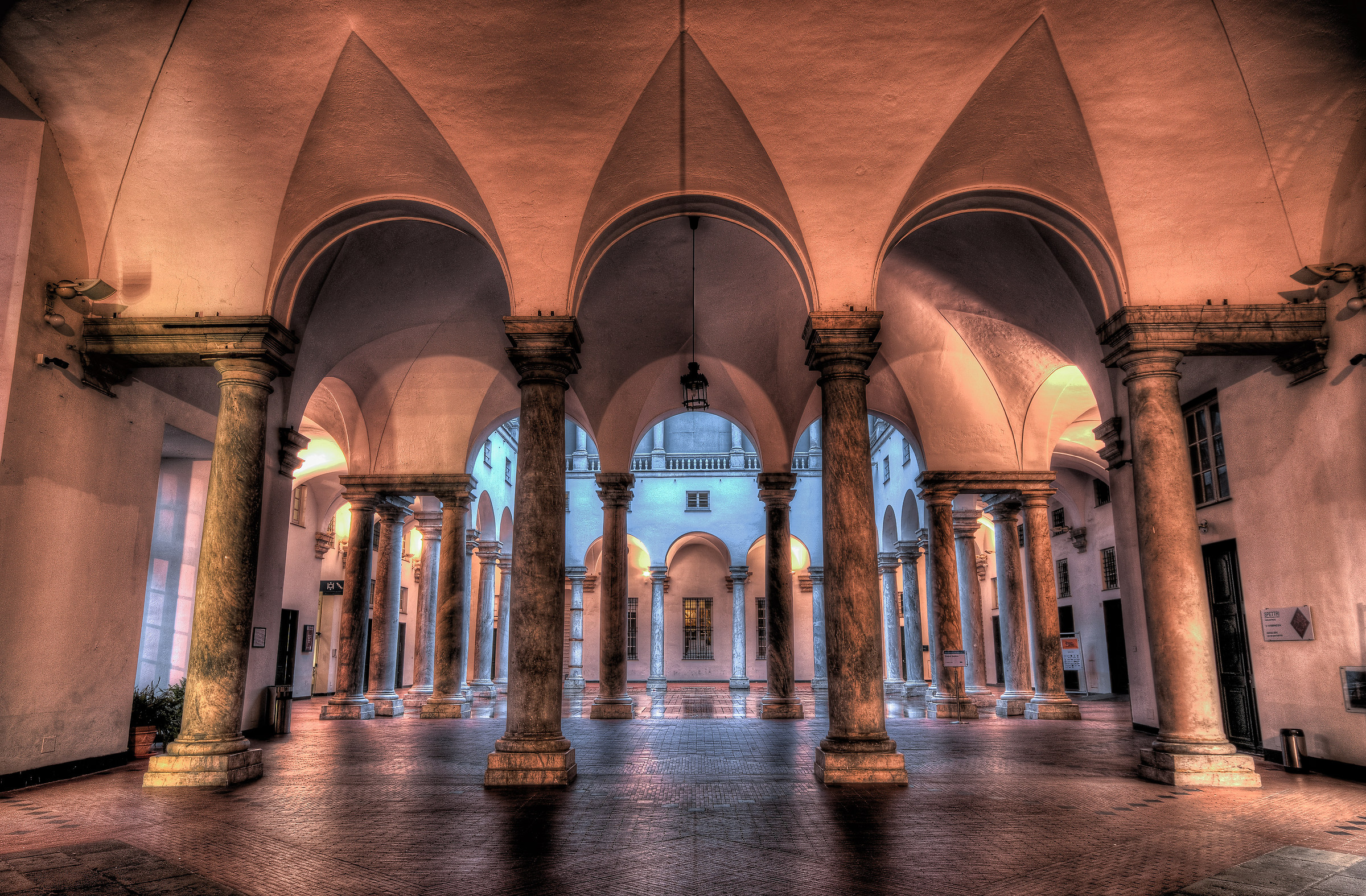 Palazzo Ducale (Genoa) courtyard