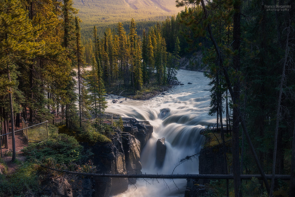 Sunwapta Falls, Alberta