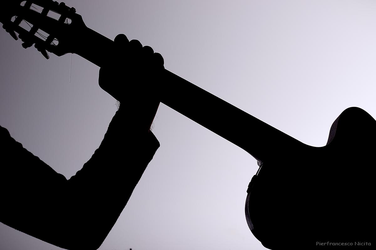 Shapes and contours 02