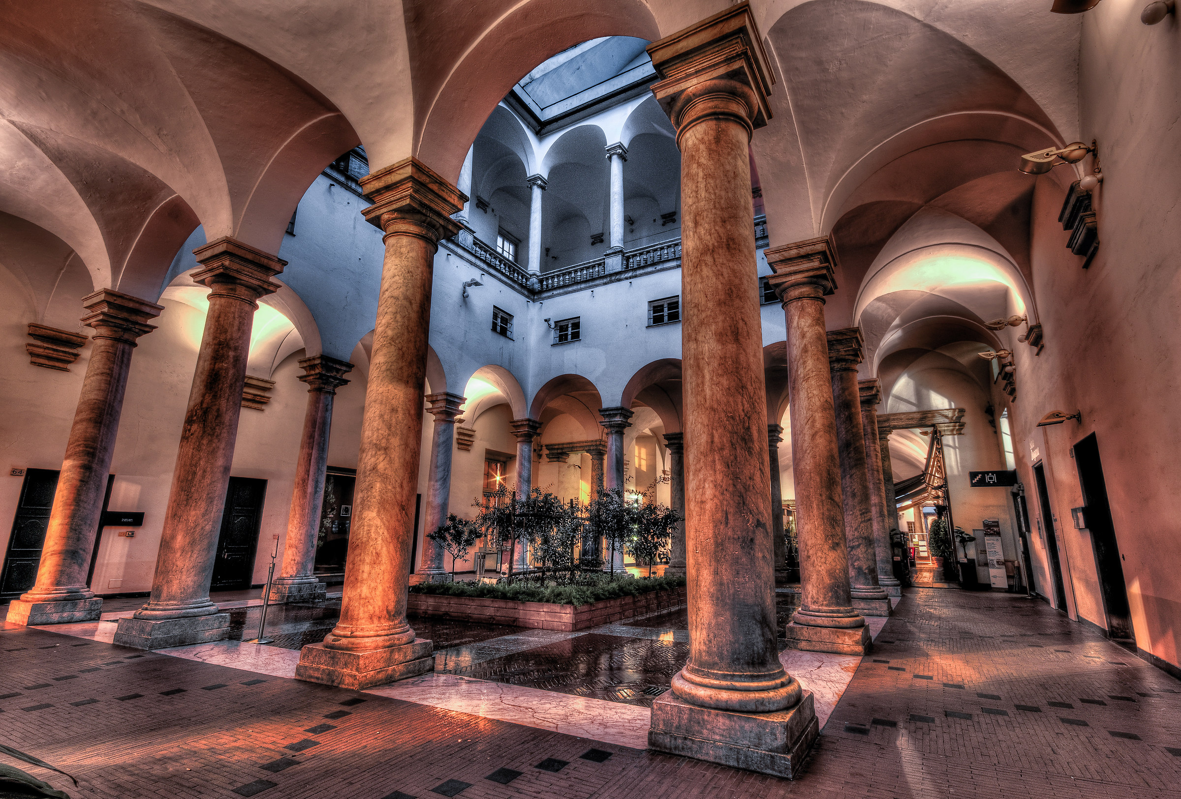 Palazzo Ducale (Genoa) backyard 'entrance