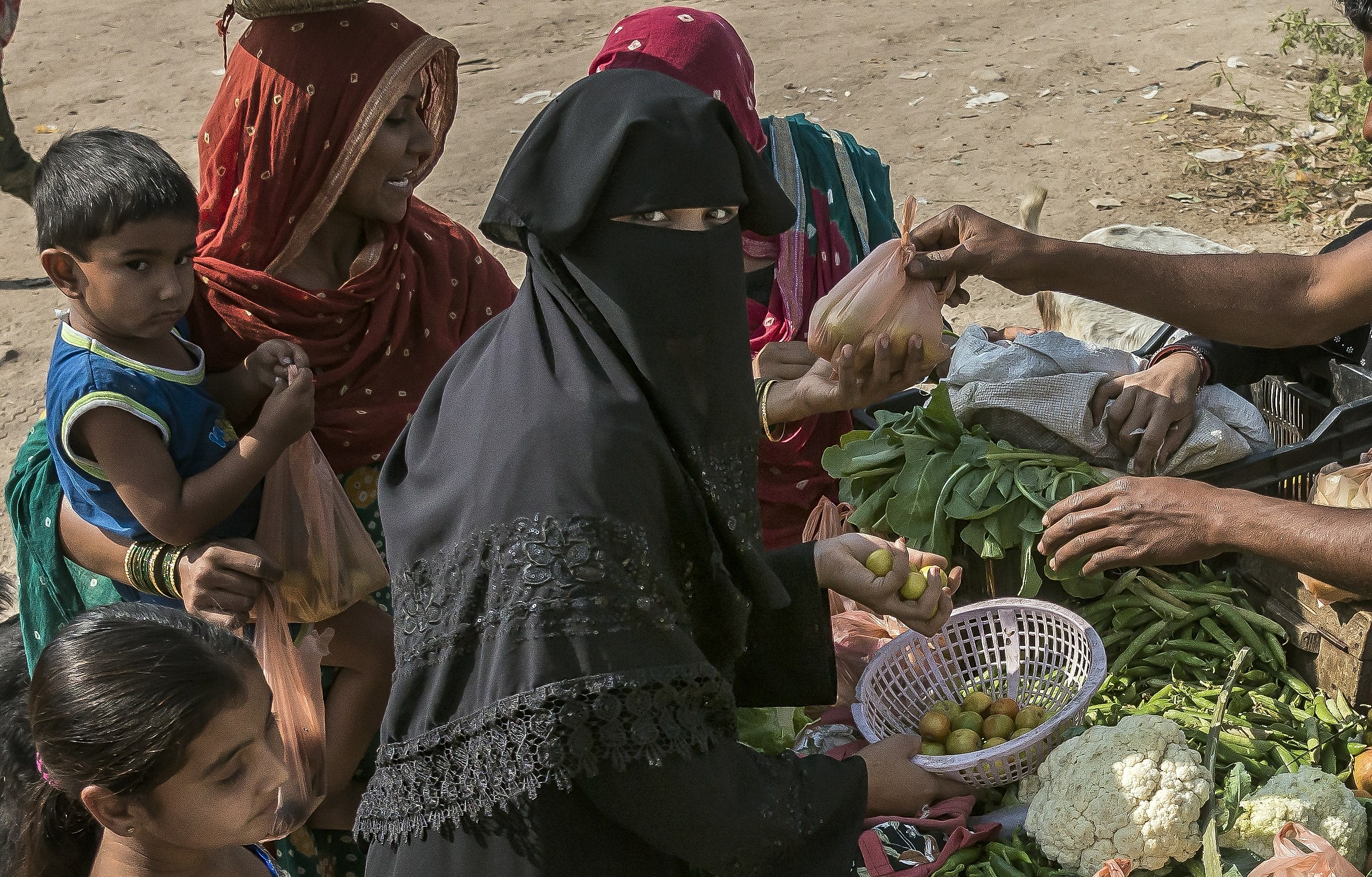 Gujarat 2015 - In un piccolo mercato