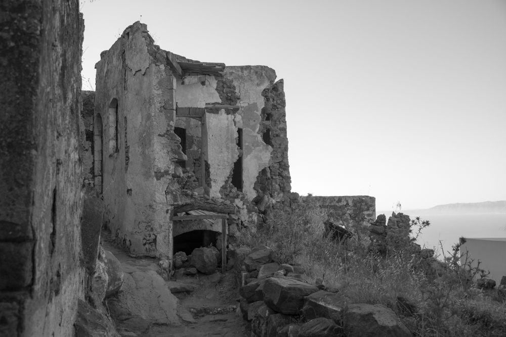 the abandonment of Nissyros