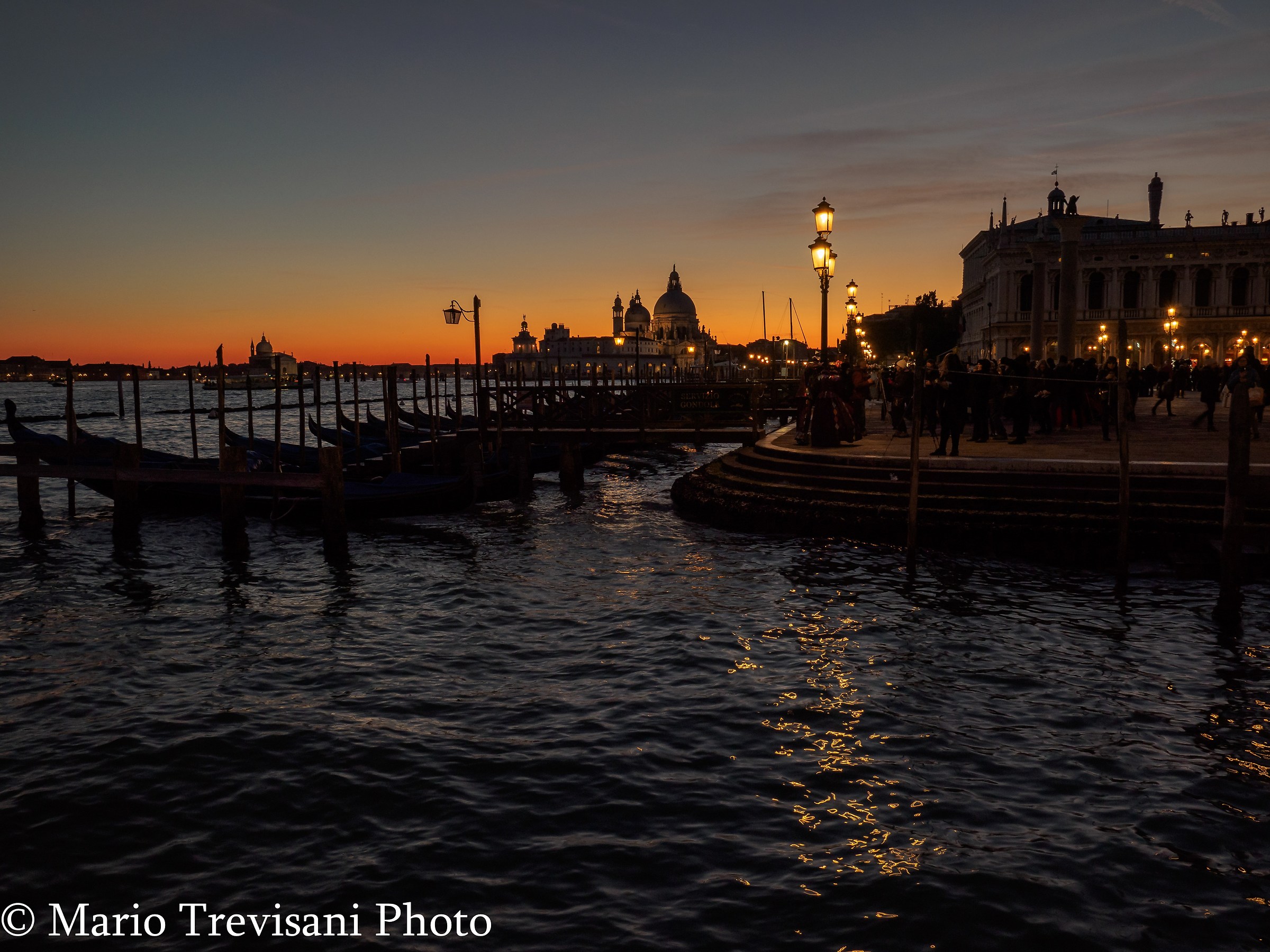 Venezia by night