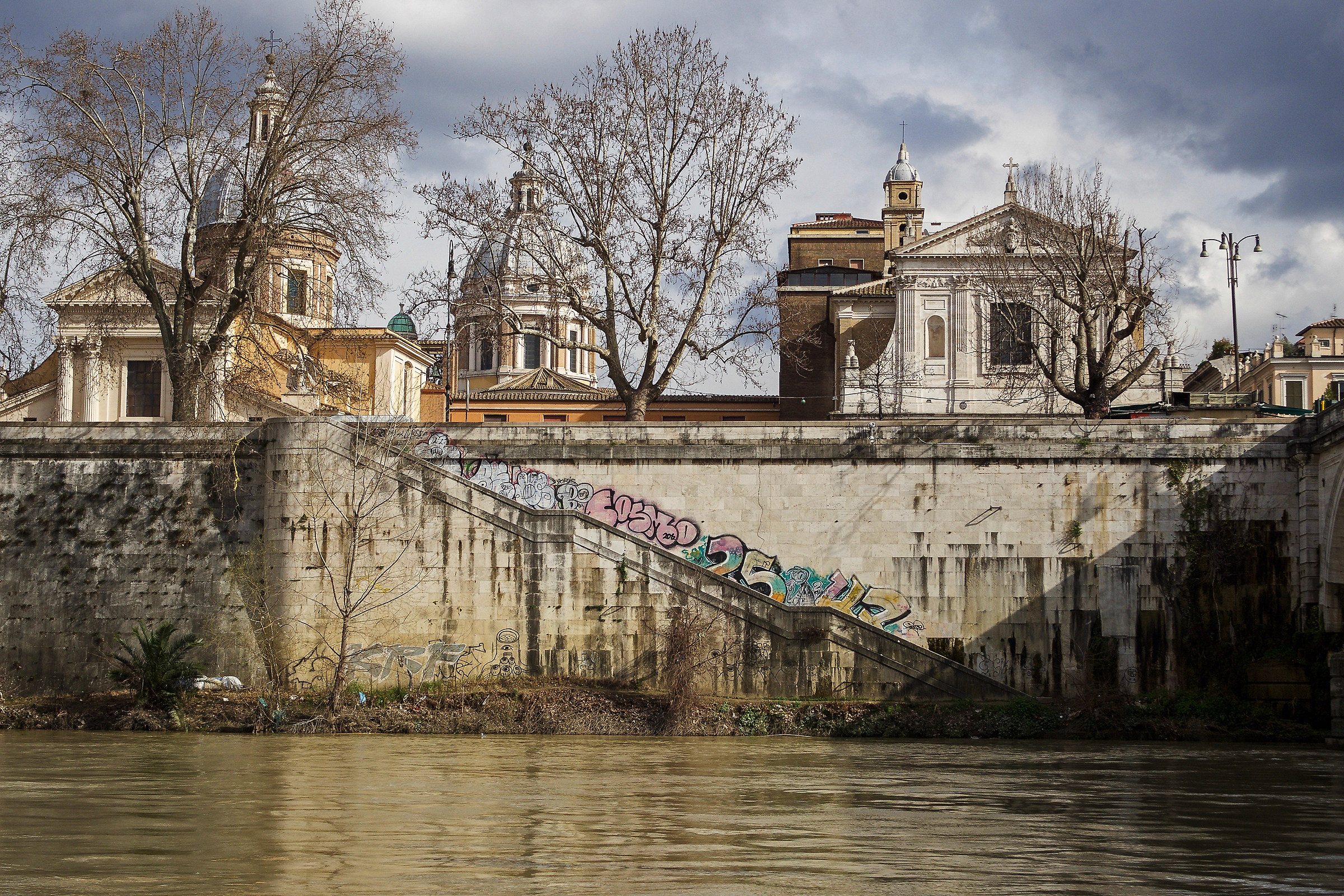 poor Roma..povero Tiber