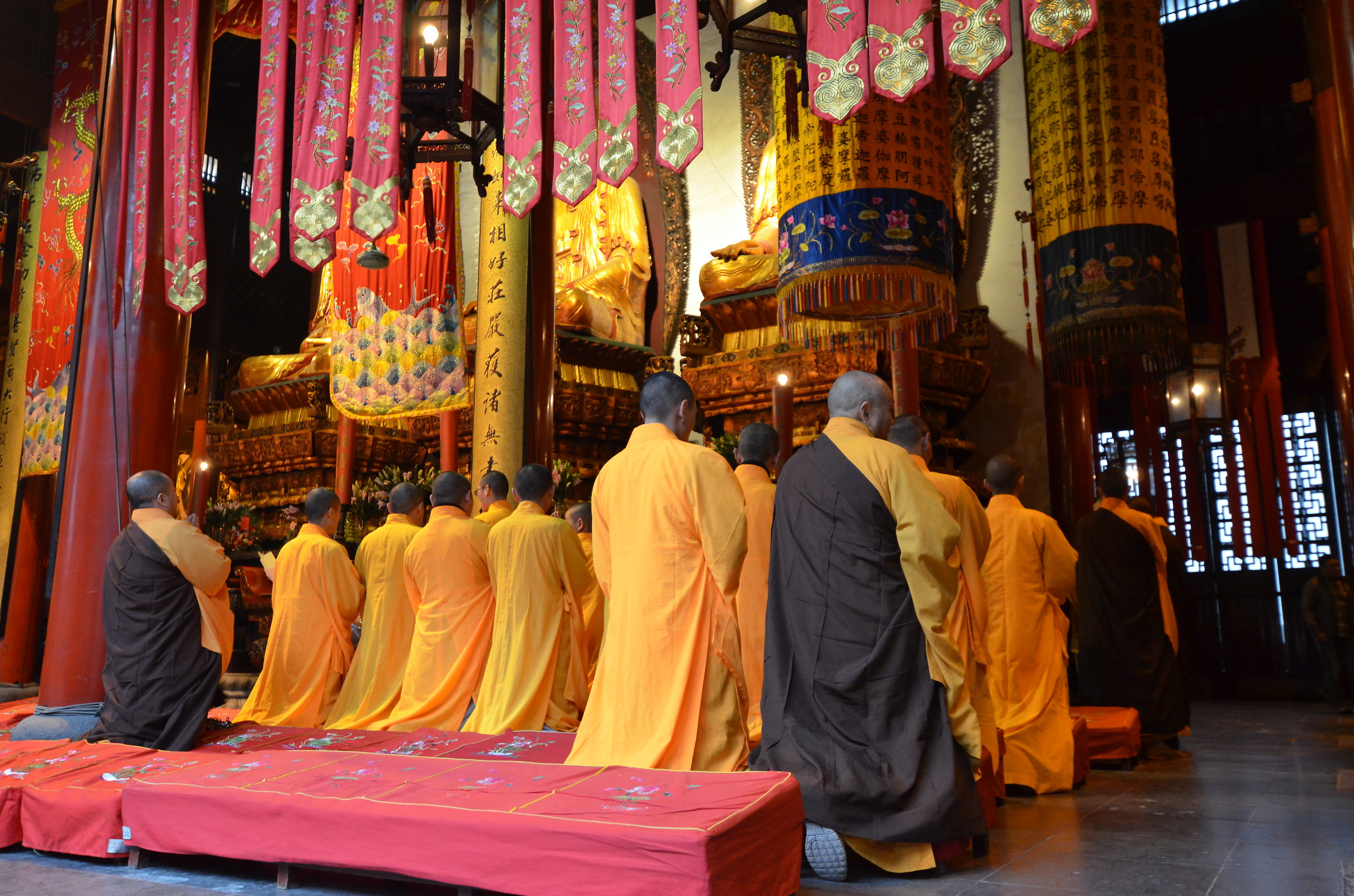 Jade Buddha Temple 2