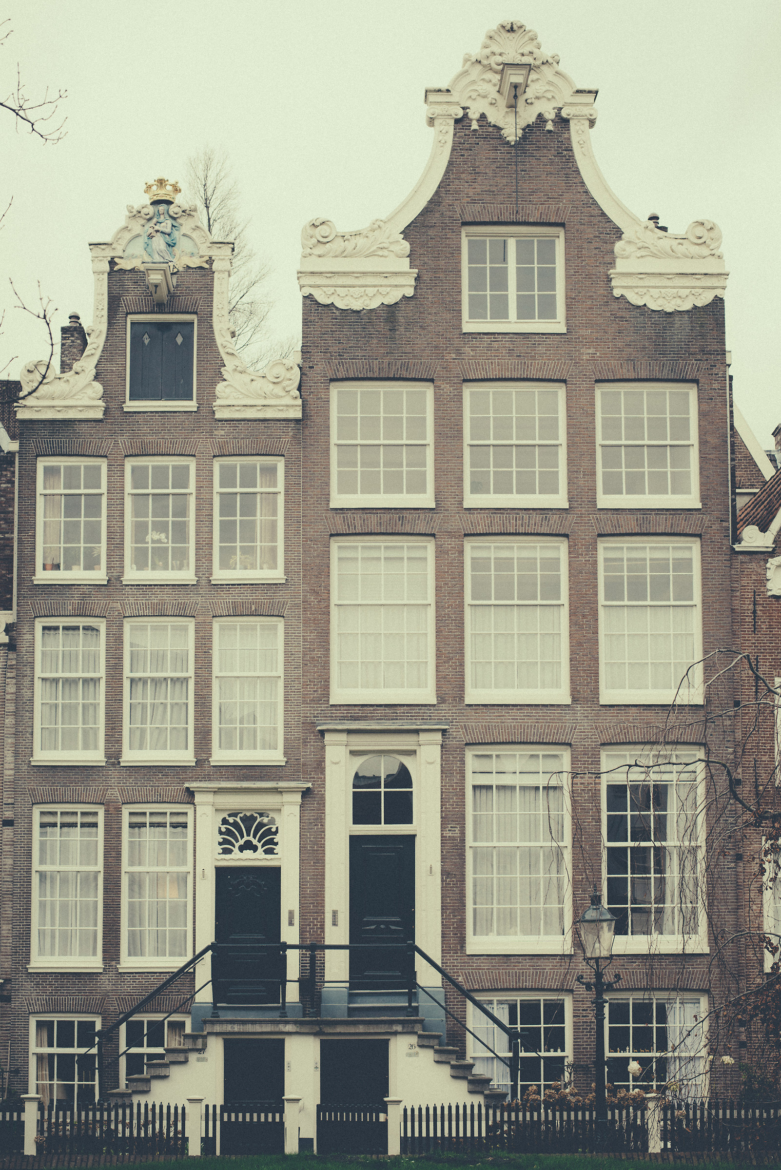Amsterdam houses revisited