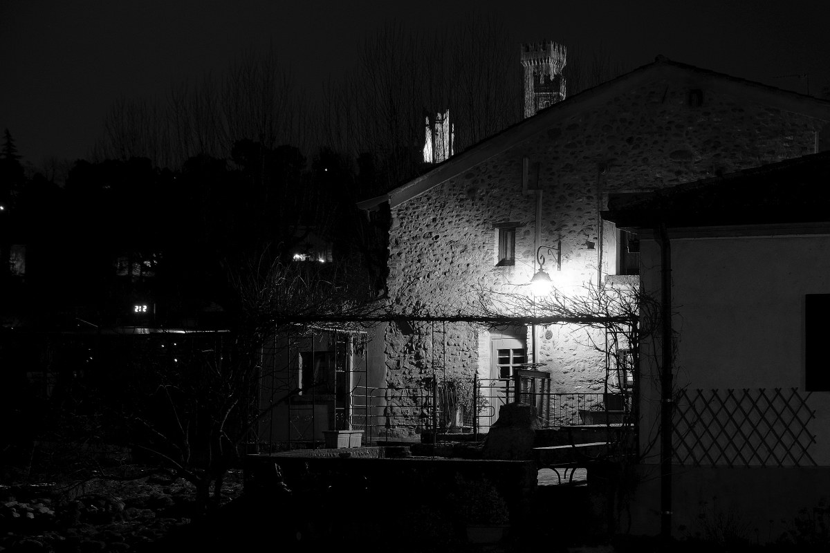 Borghetto sul Mincio di notte.