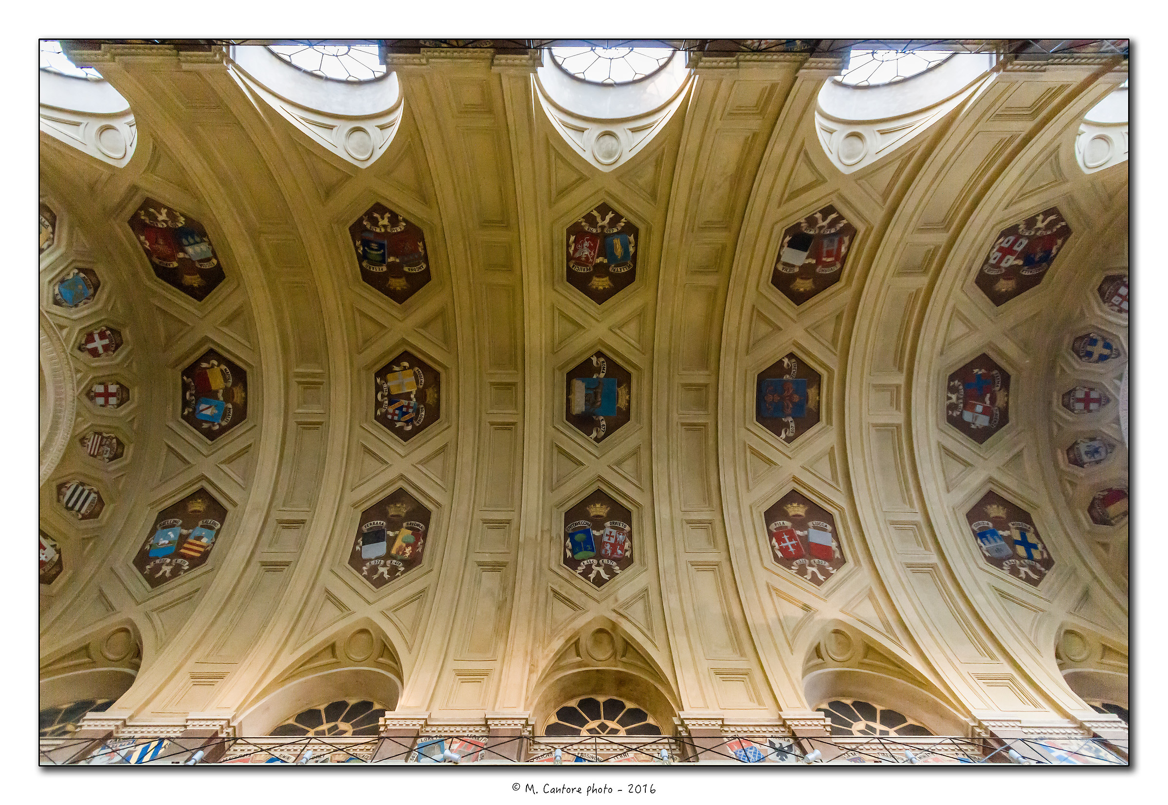 Soffitto dell'antica biglietteria