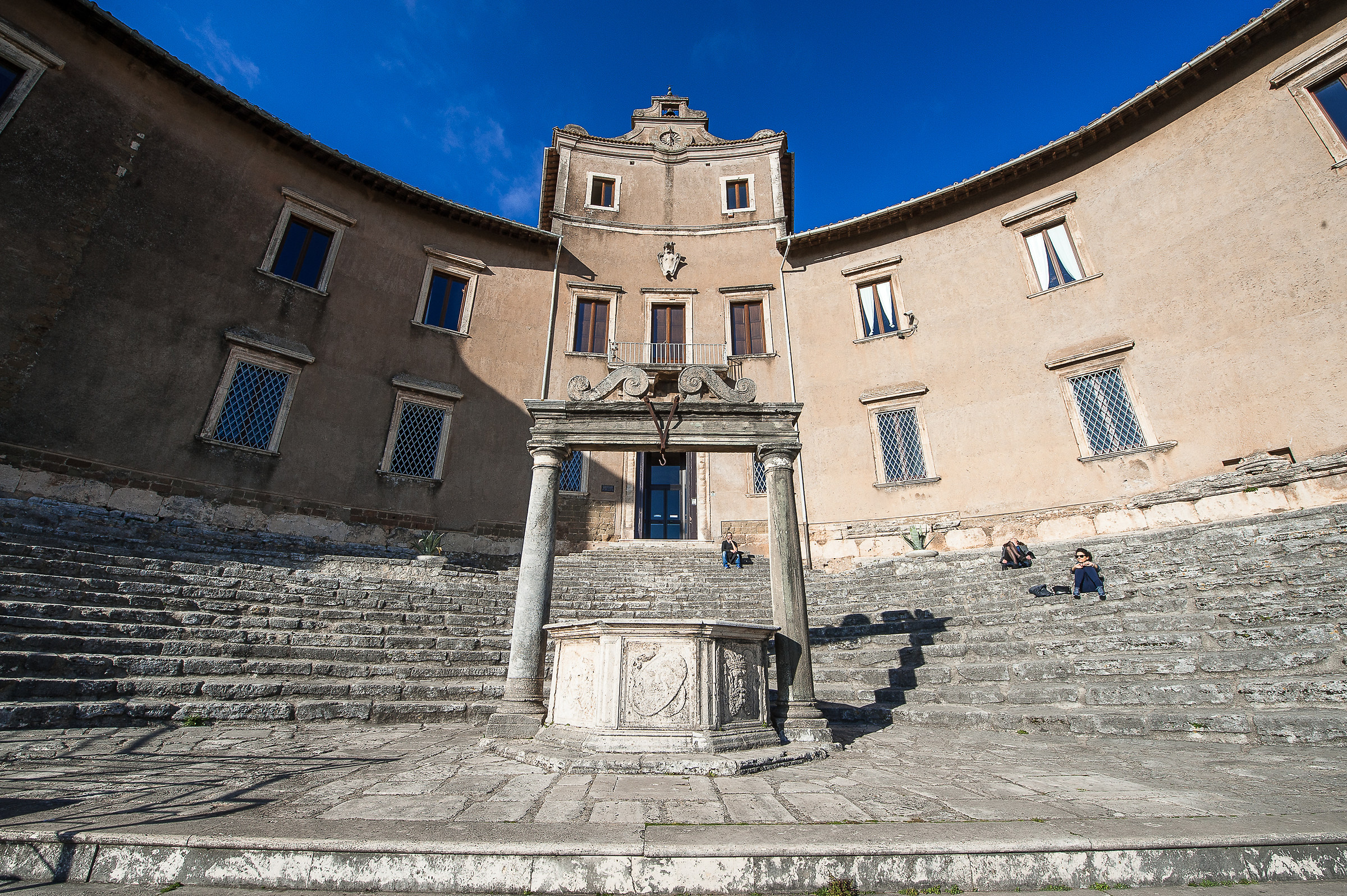 Palestrina(Rm)-Cavea ingresso Palazzo/Museo Barberini
