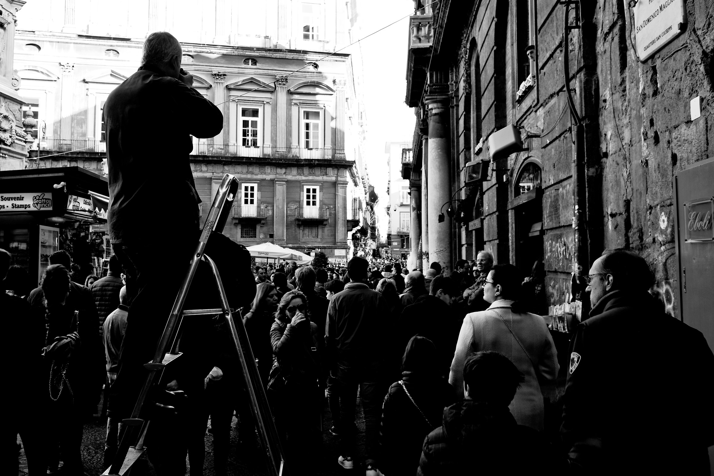 Papà, ma quanto sono strani i fotografi?