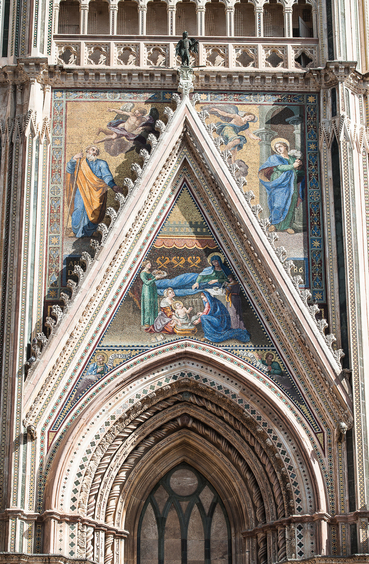 Duomo di Orvieto-Particolare Mosaico Esterno