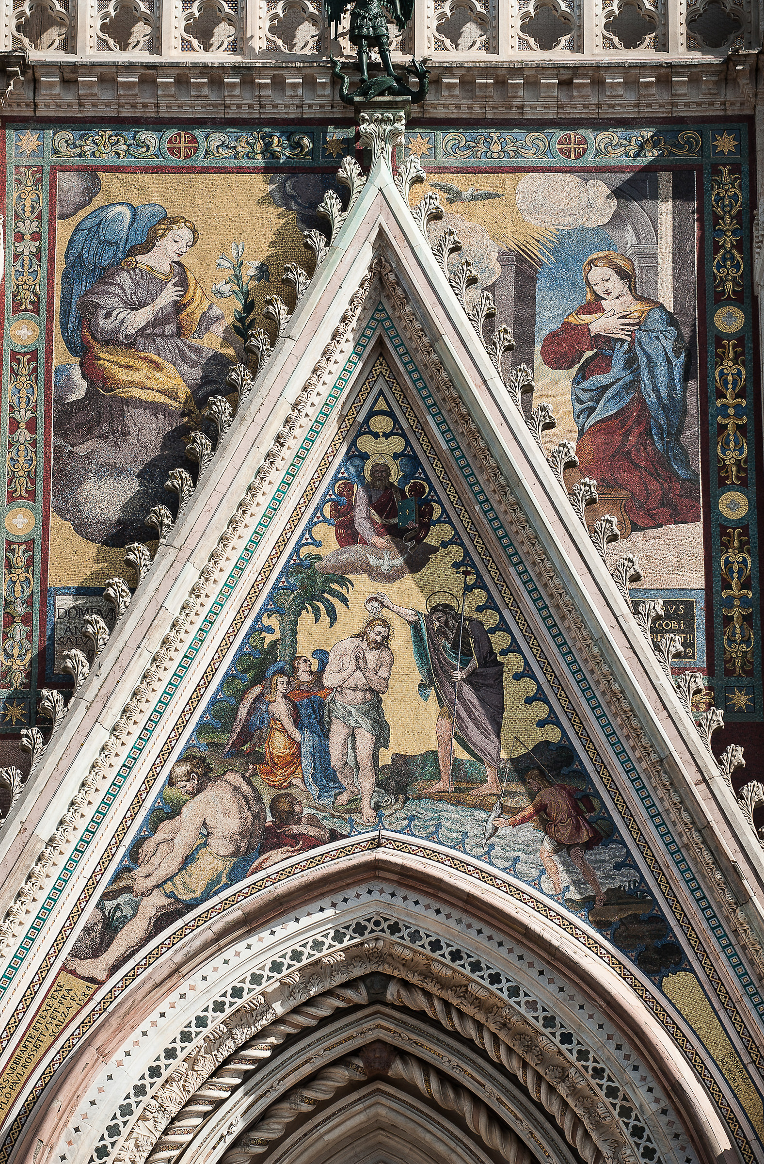 Duomo di Orvieto-Particolare Mosaico Esterno