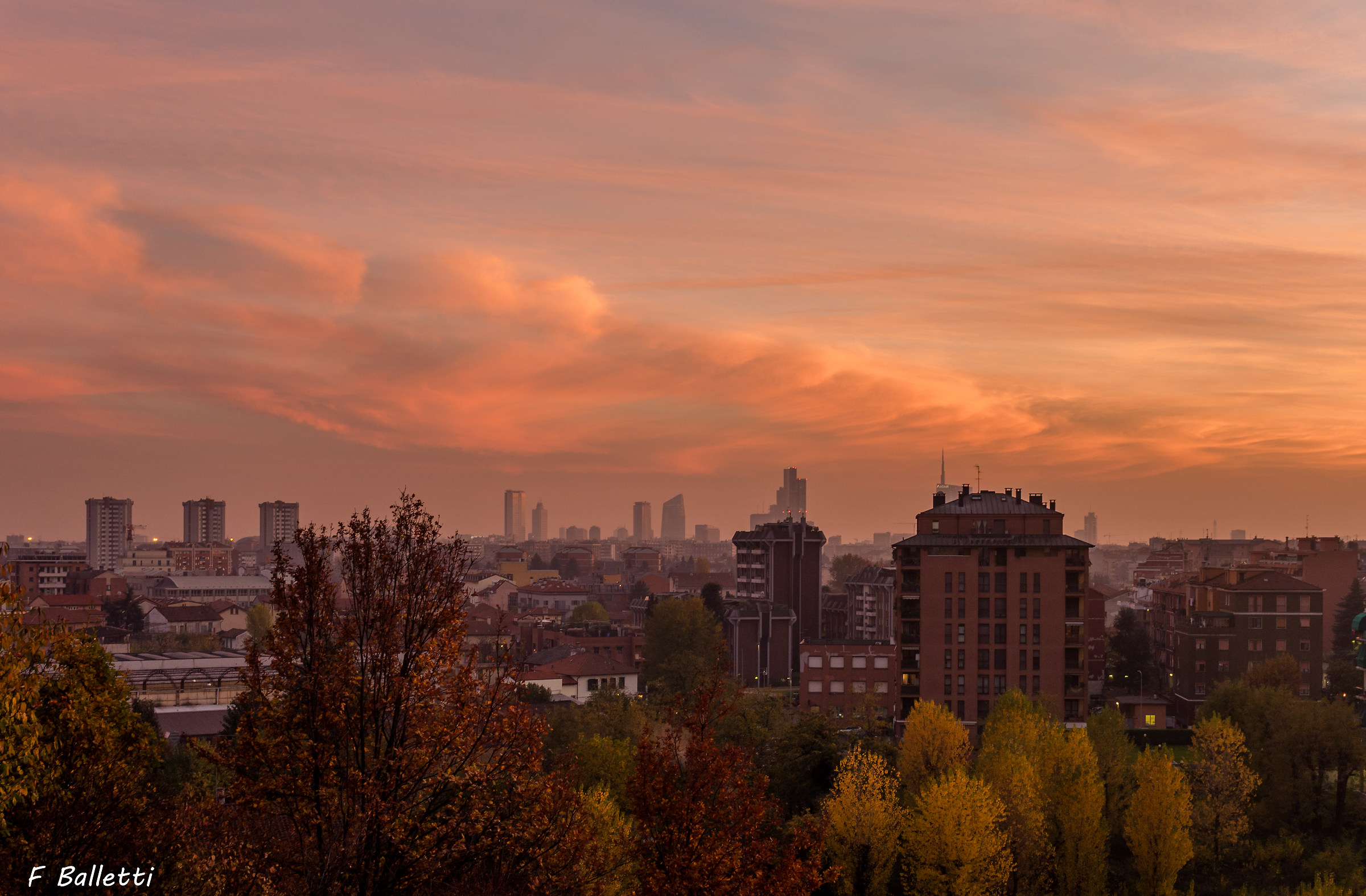 Tramonto alla milanese