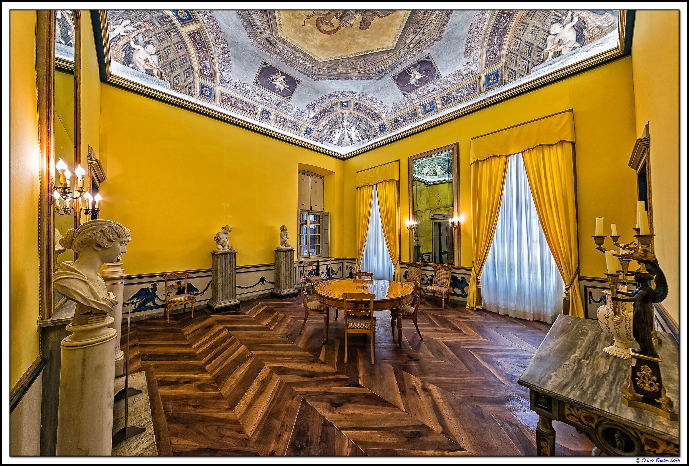 Appartamento di Tancredi e Juliette: Anticamera