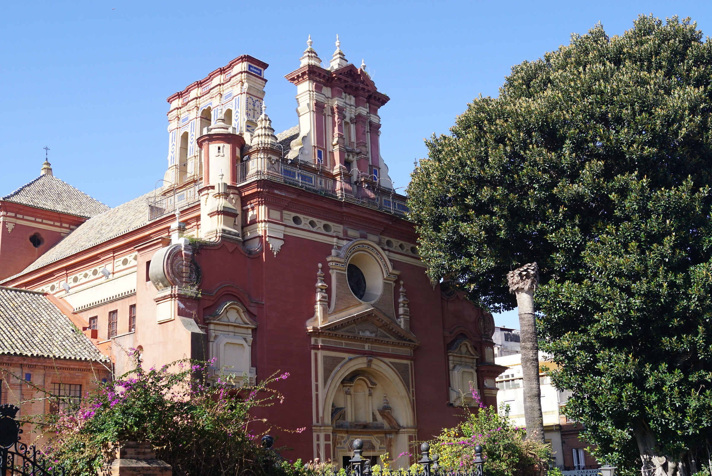 walking around Seville