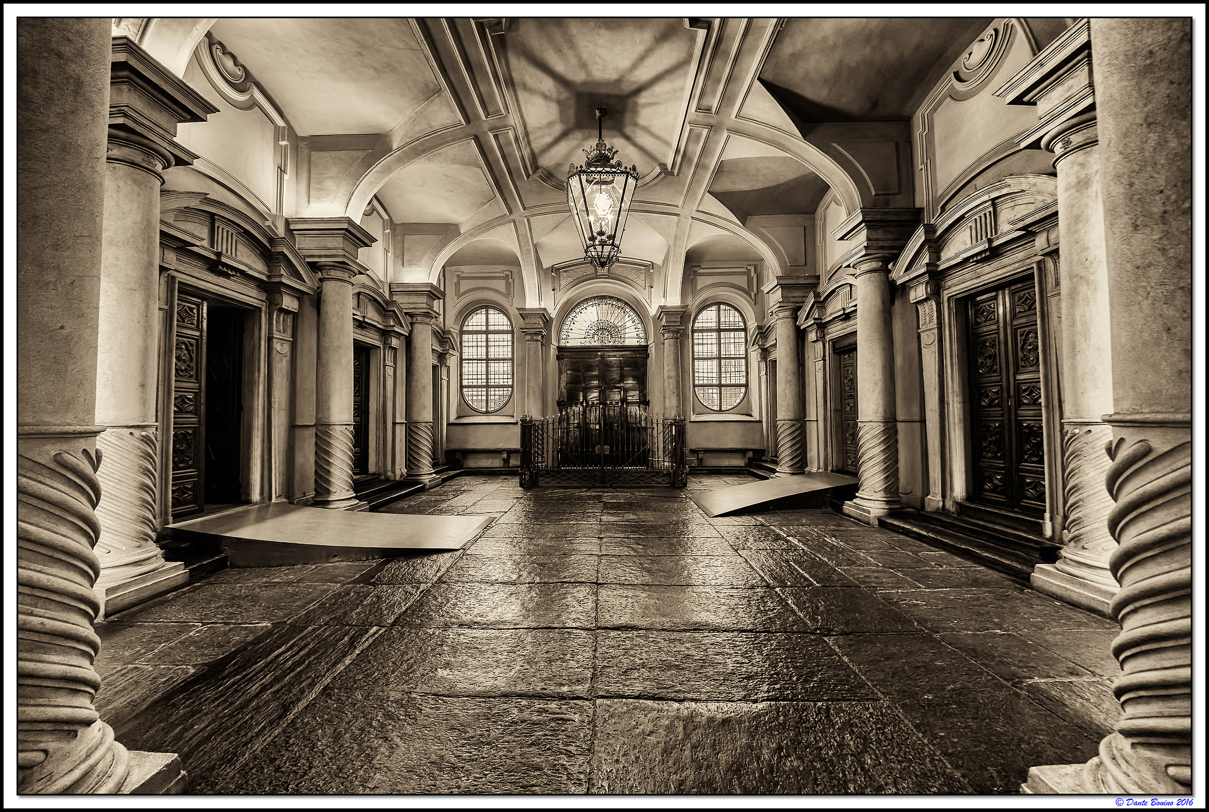 Atrio di Palazzo Barolo