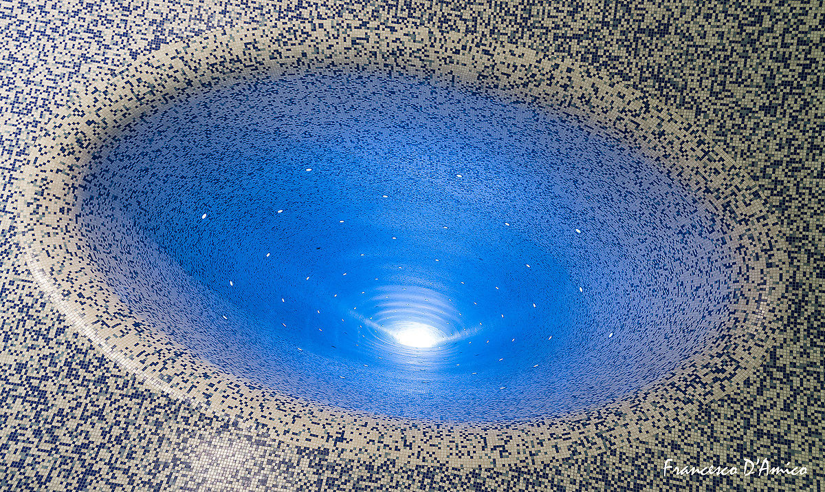 Metro Naples on Valentine's Day