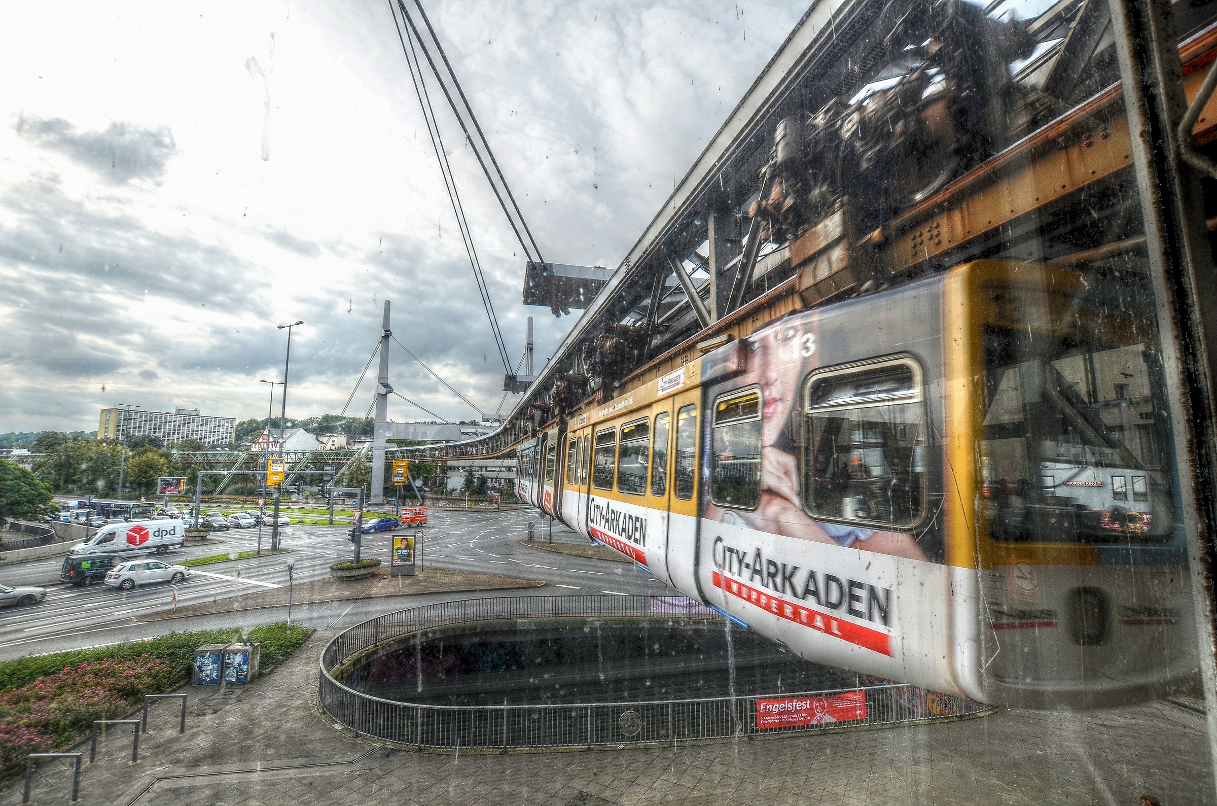 der Schwebebahn