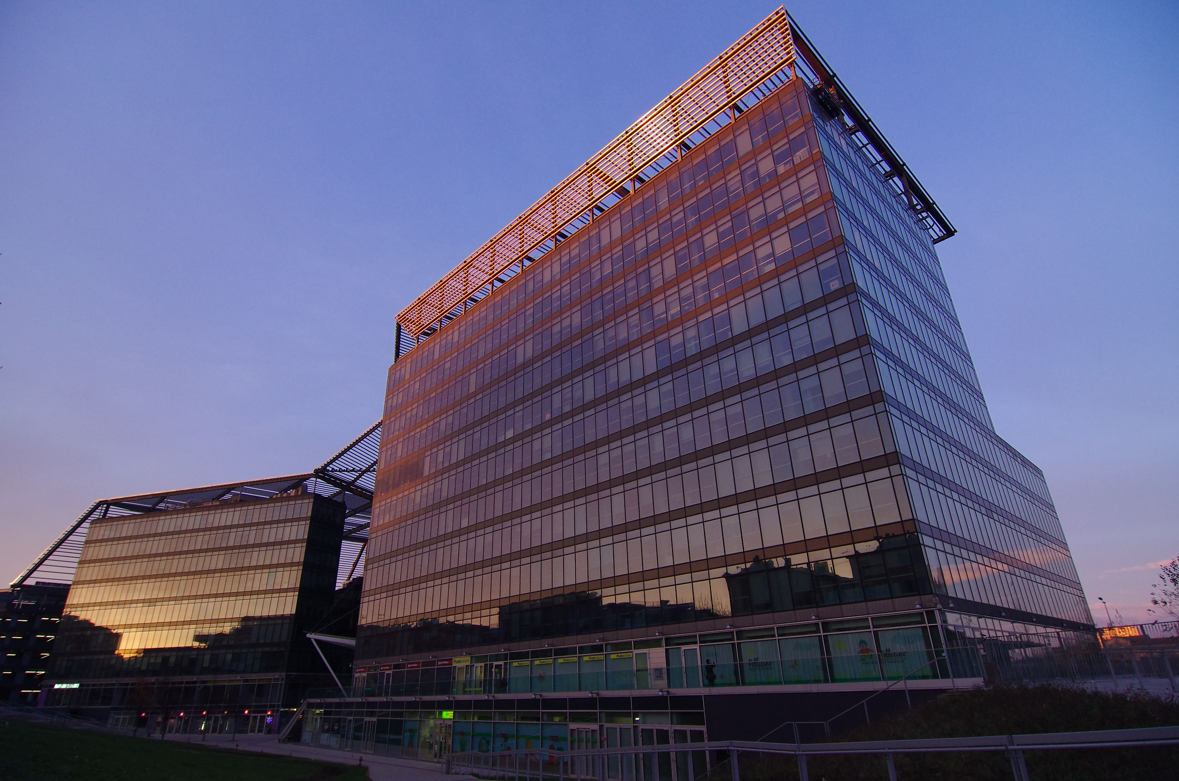 Piazza Liber Paradisus